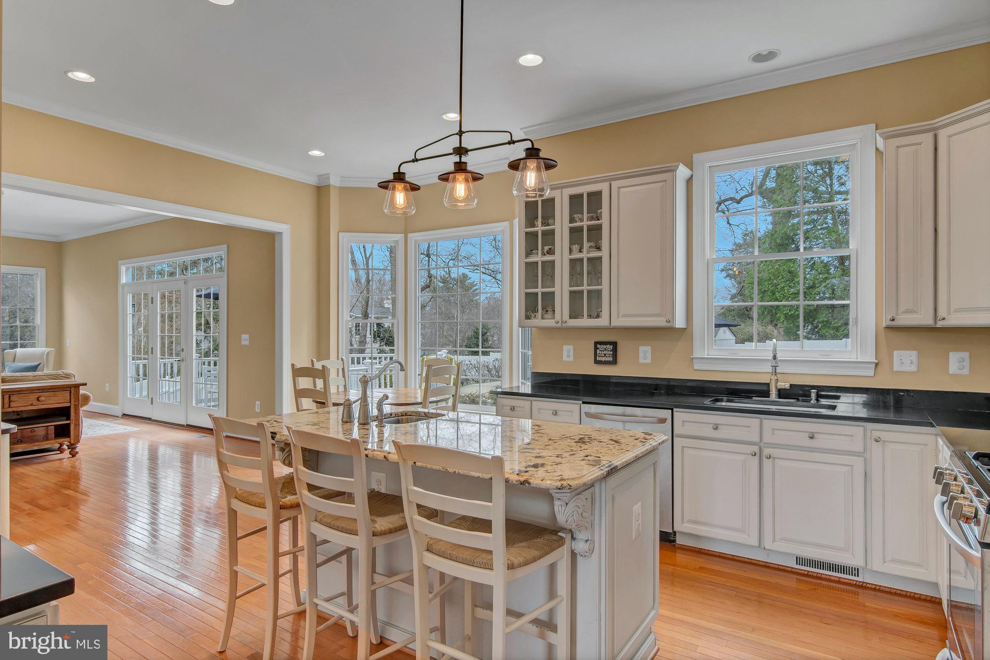 OAKCREST - Residential