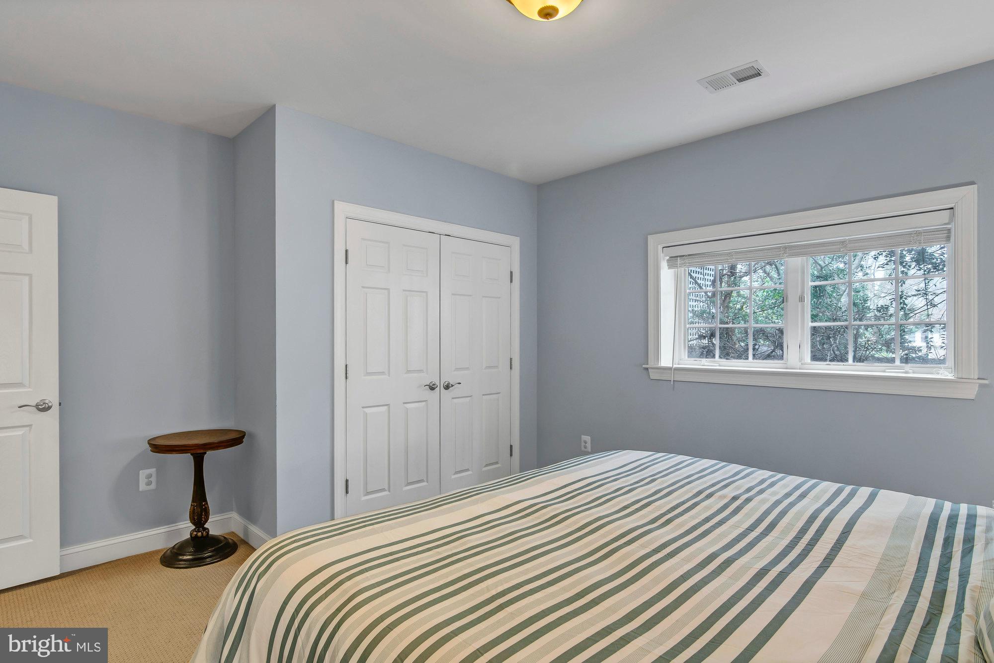 OAKCREST - Residential