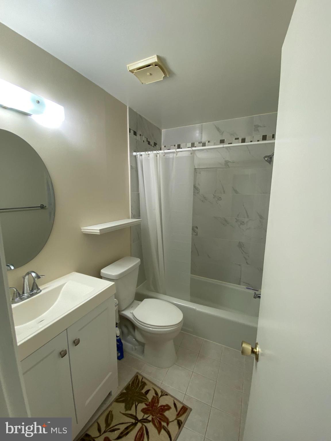 WATERFORD - Residential Lease