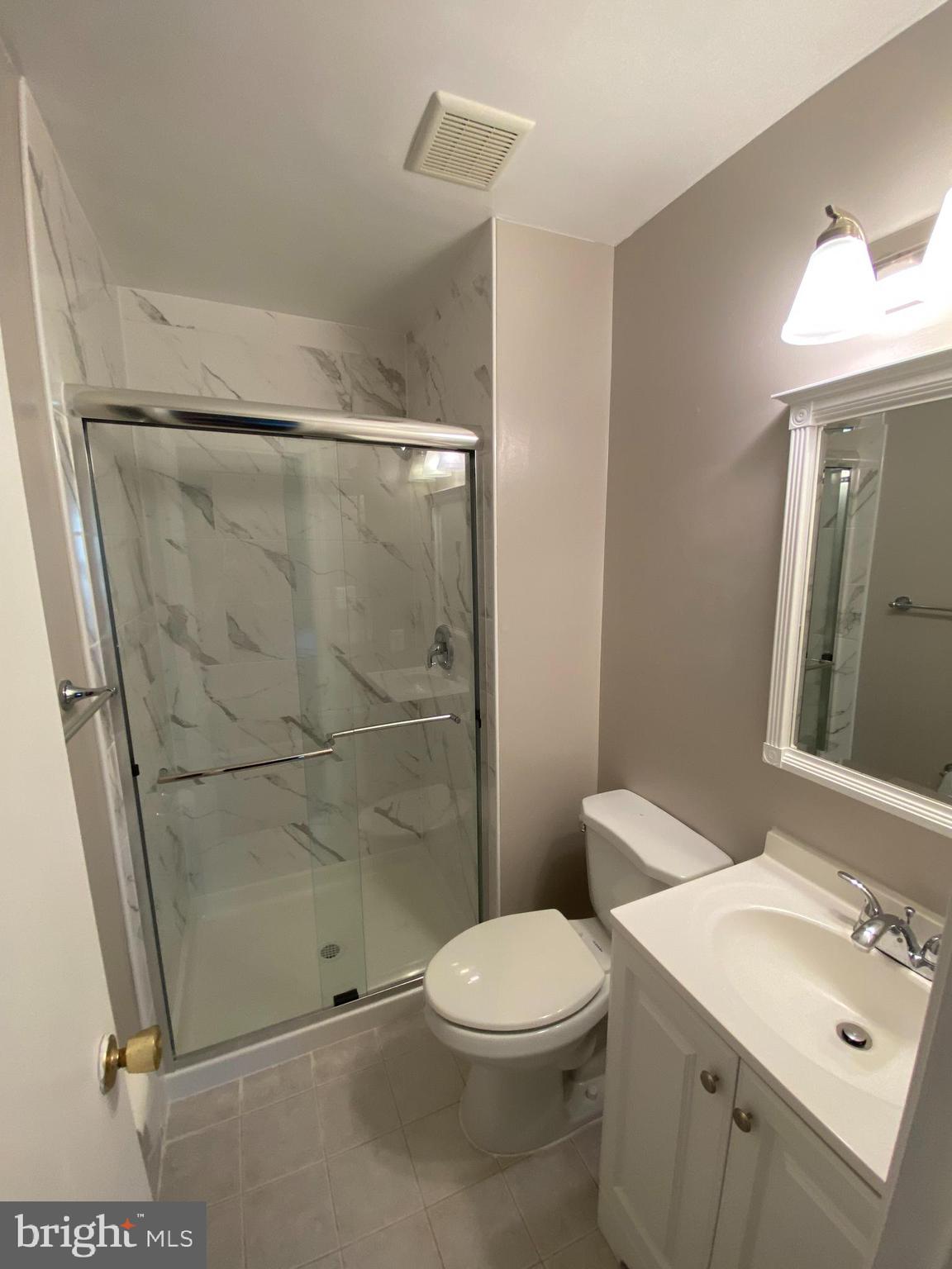 WATERFORD - Residential Lease