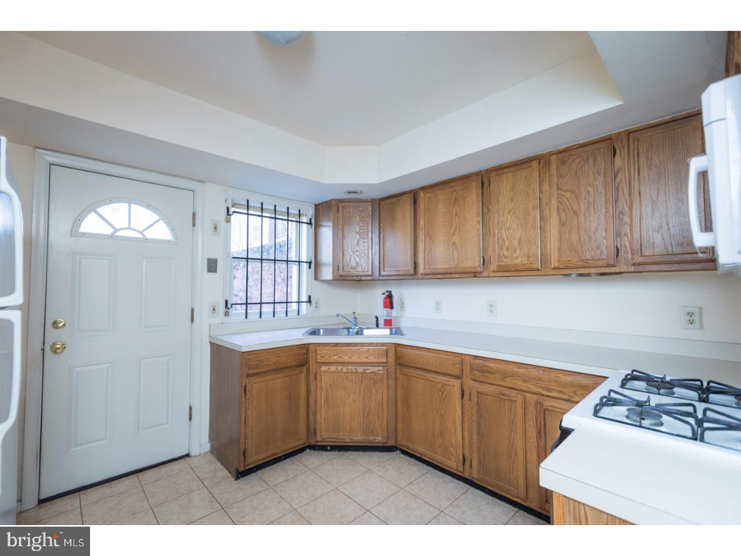 SOUTH KENSINGTON - Residential Lease