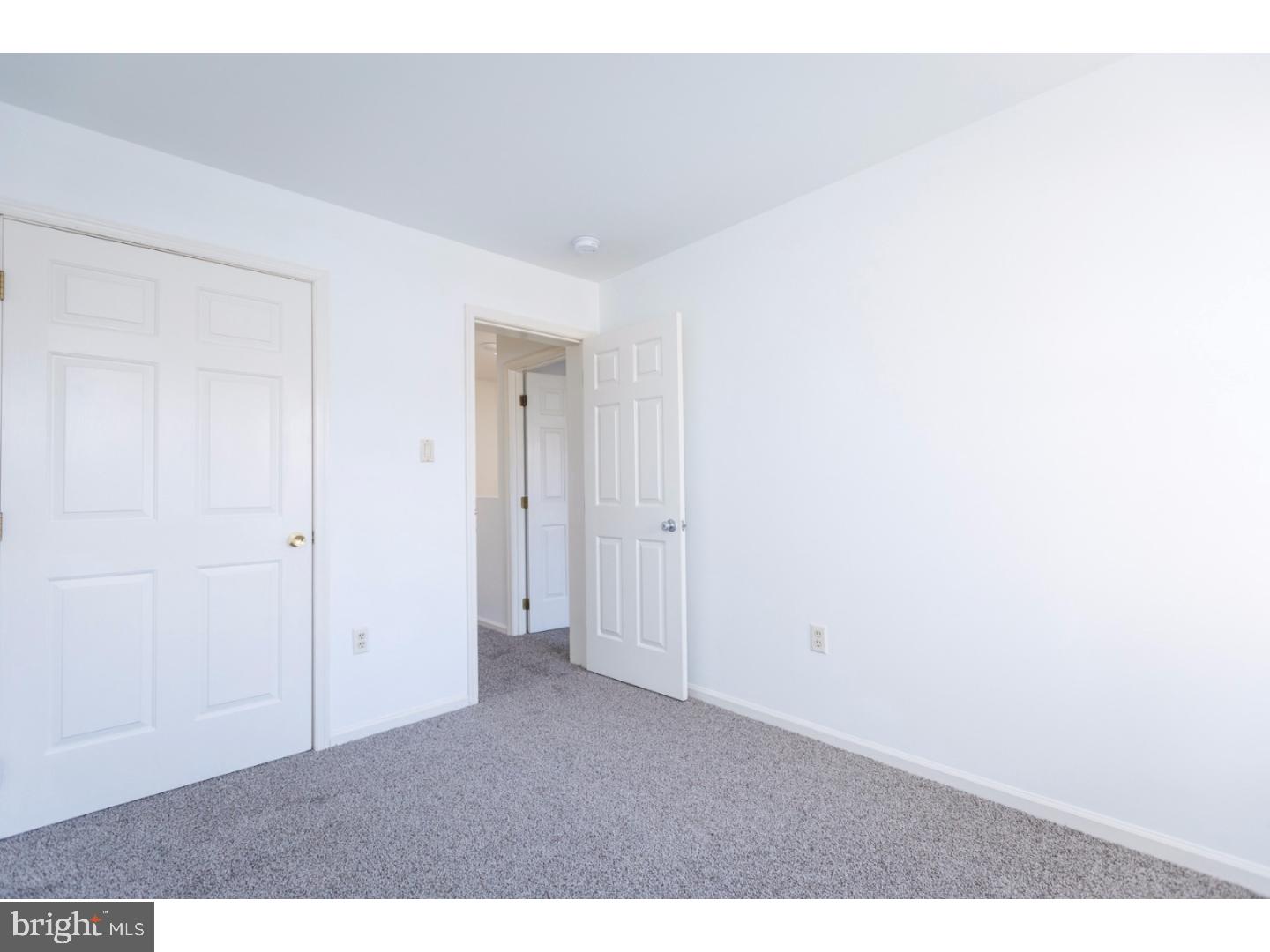 SOUTH KENSINGTON - Residential Lease