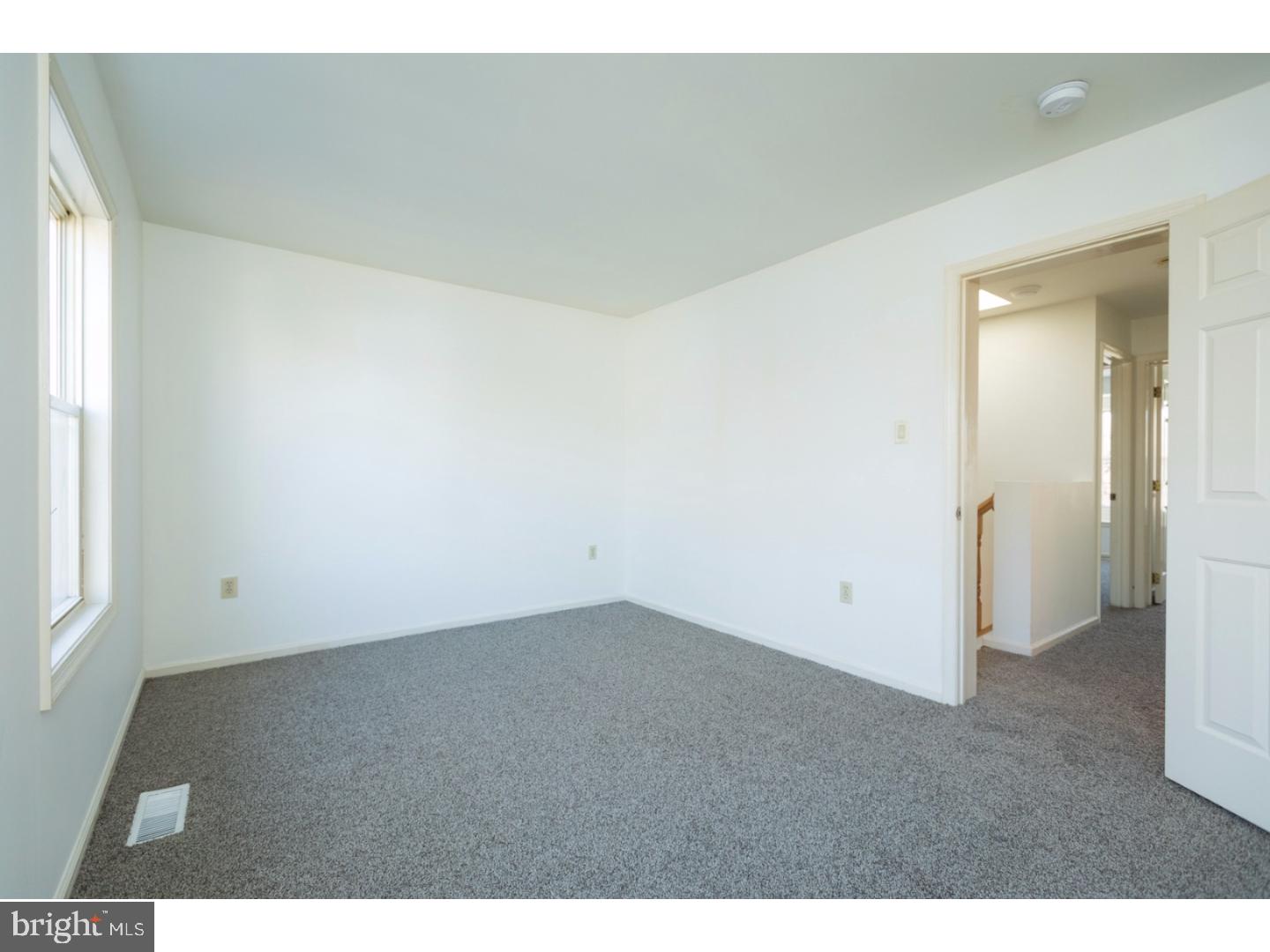 SOUTH KENSINGTON - Residential Lease