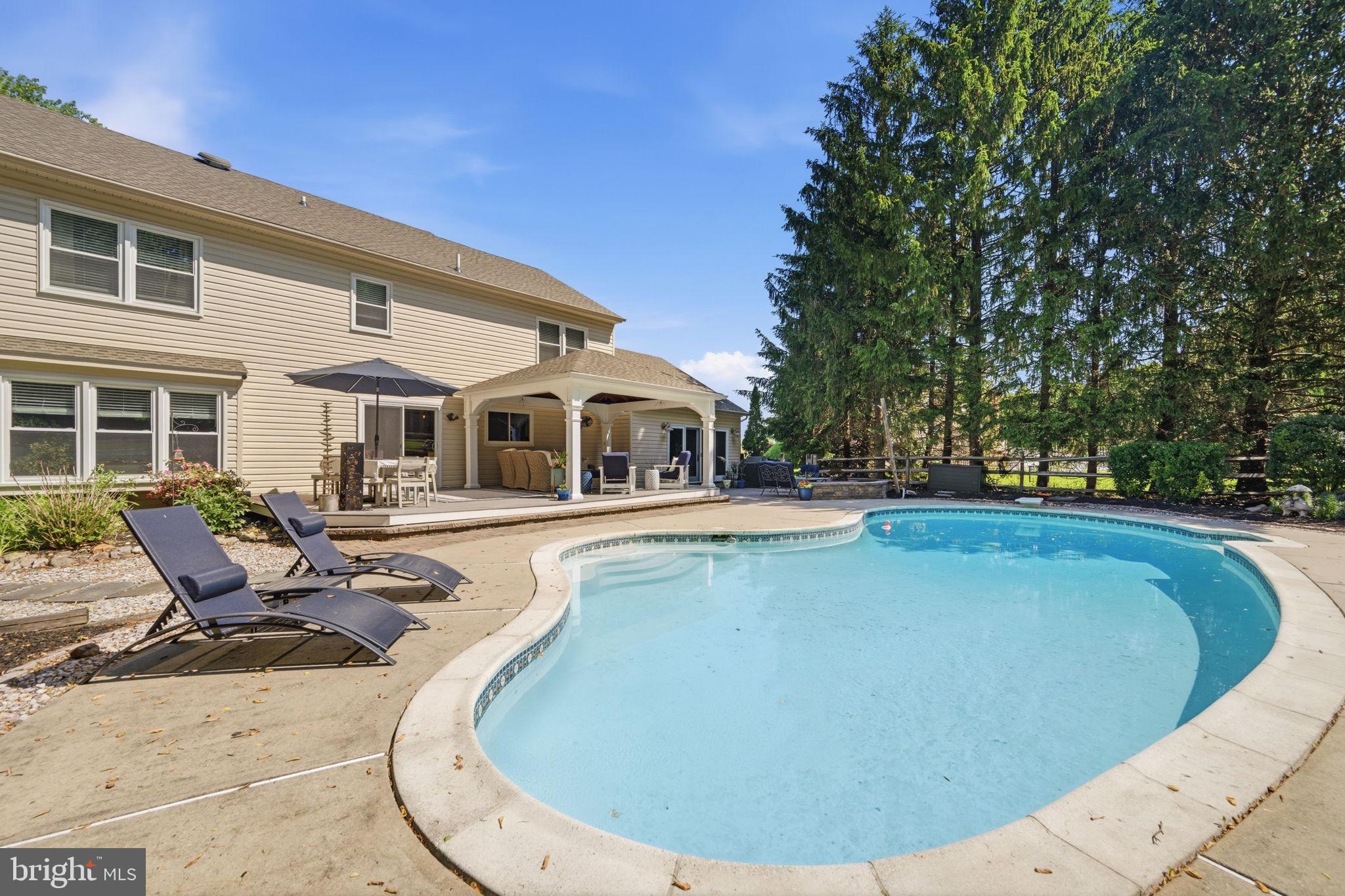 UWCHLAN HUNT - Residential