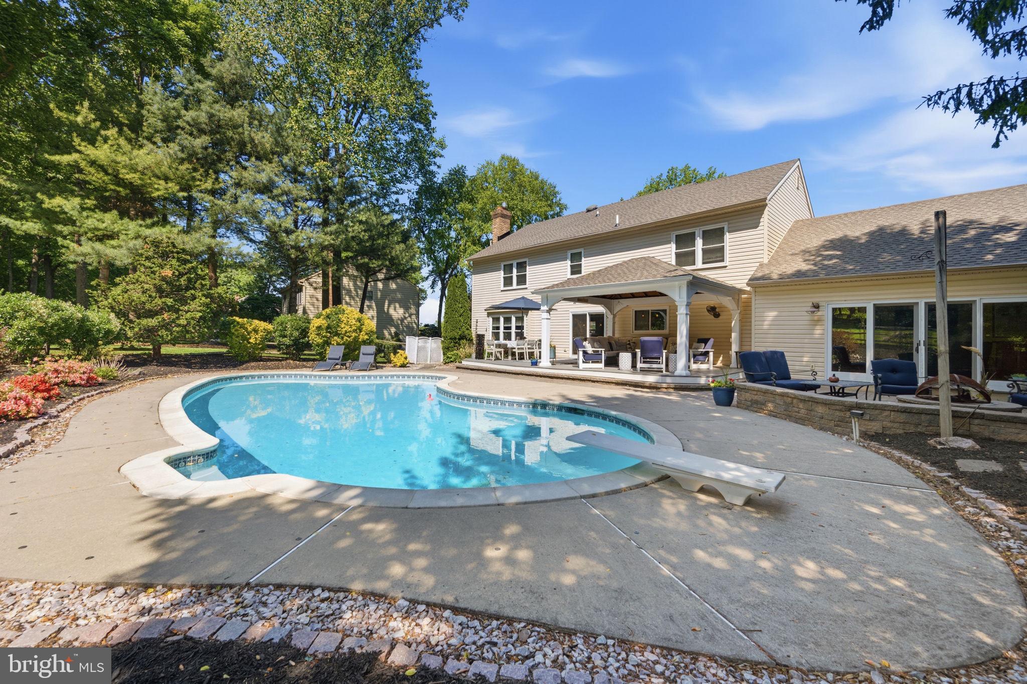 UWCHLAN HUNT - Residential