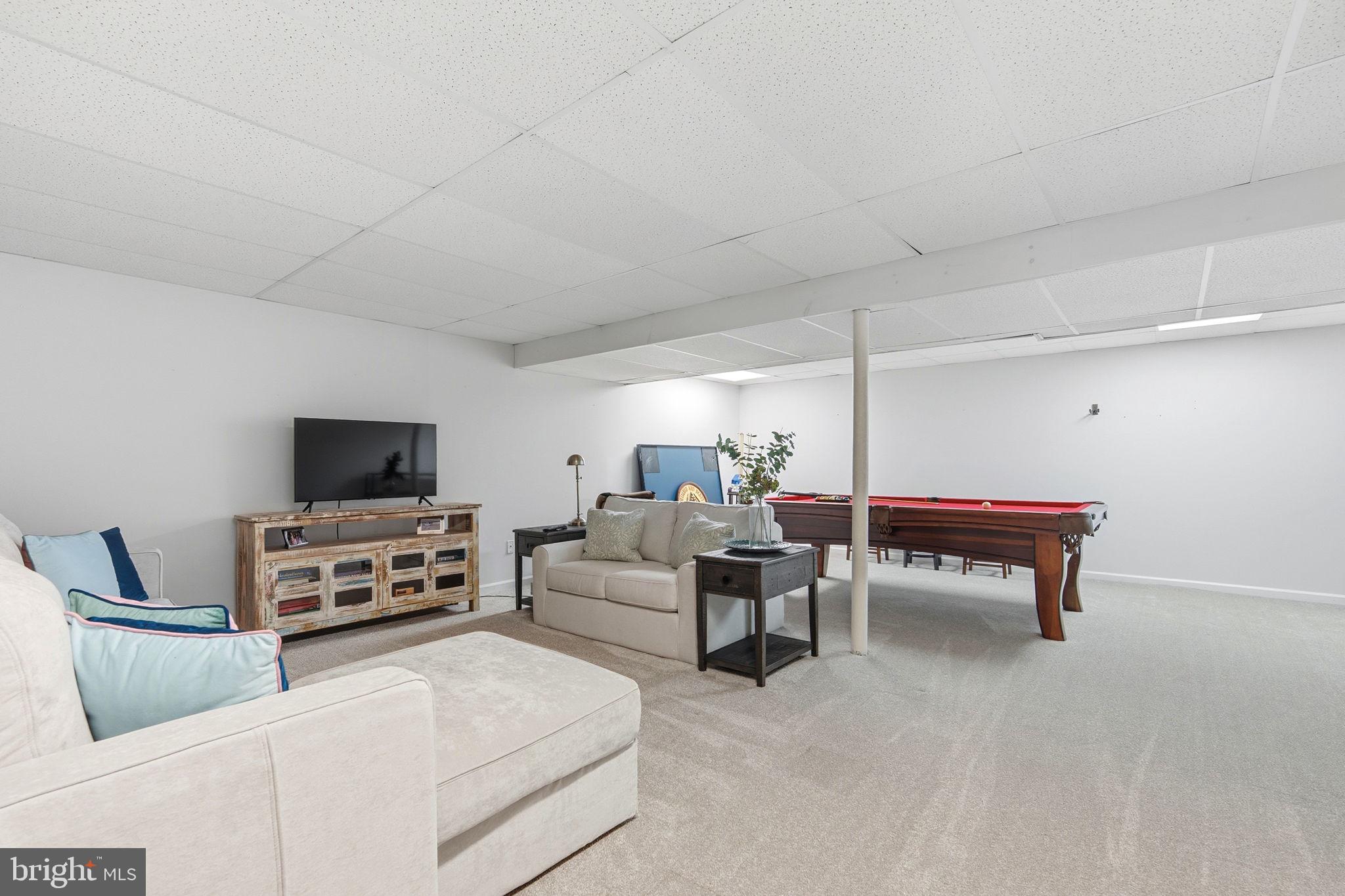 UWCHLAN HUNT - Residential