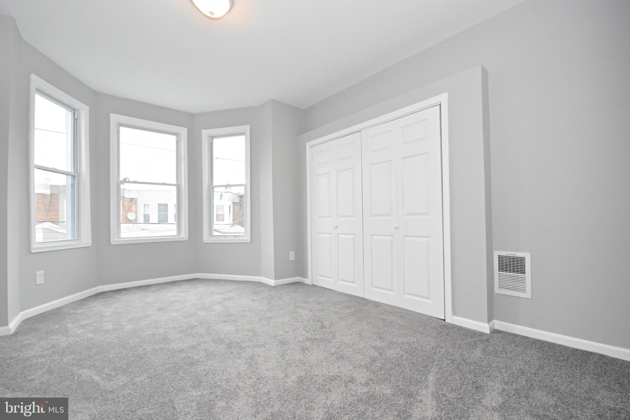 PORT RICHMOND - Residential