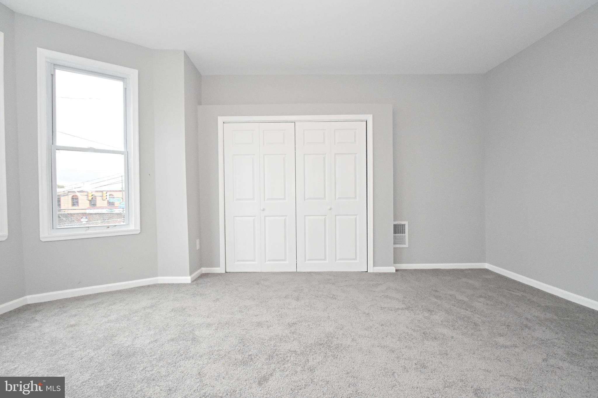 PORT RICHMOND - Residential