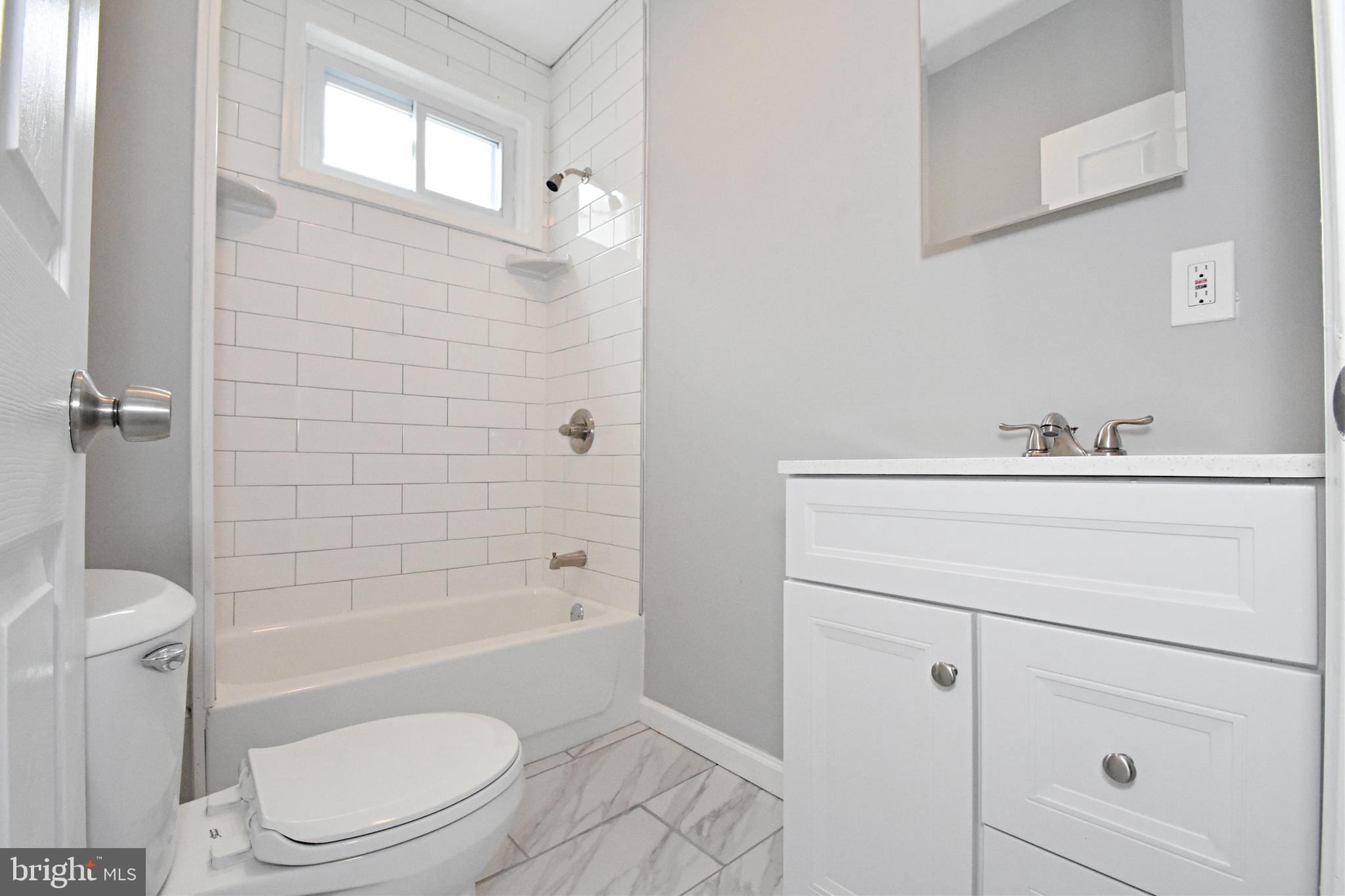 PORT RICHMOND - Residential