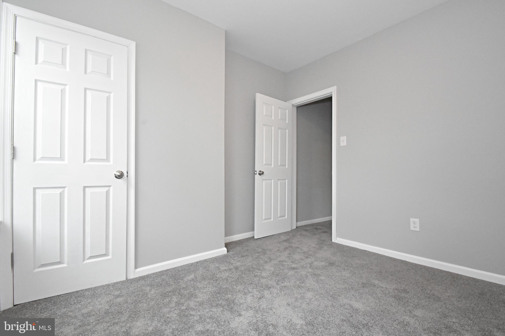 PORT RICHMOND - Residential