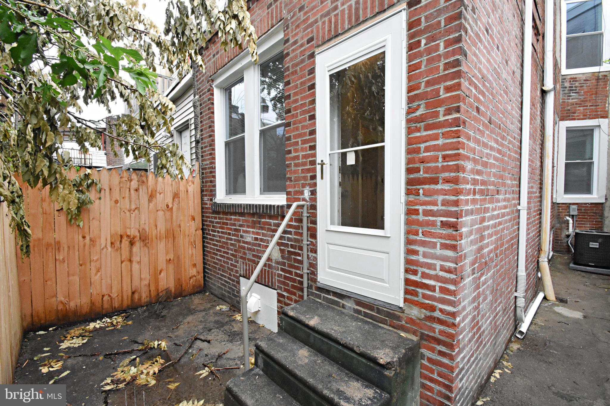 PORT RICHMOND - Residential