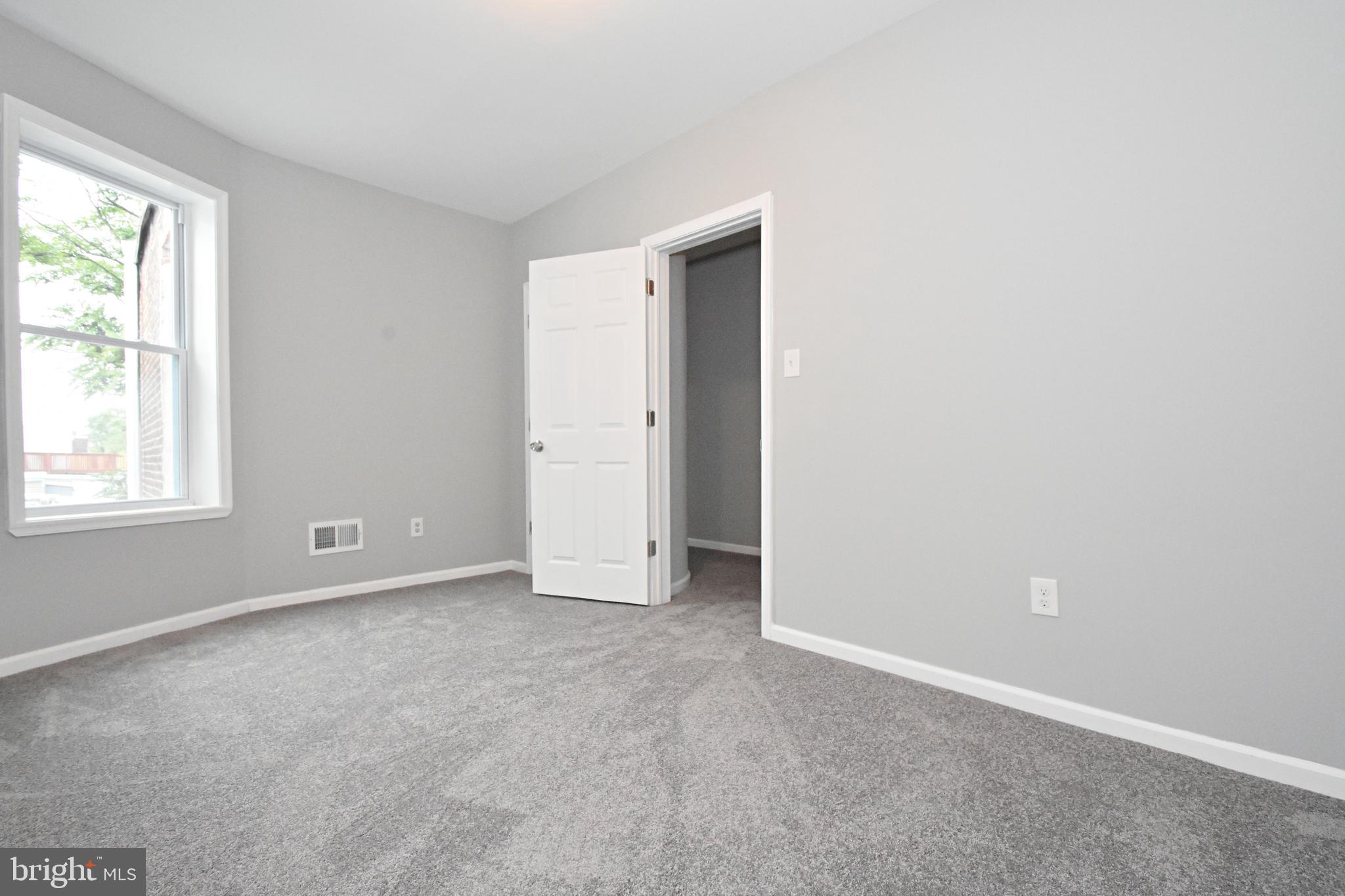PORT RICHMOND - Residential