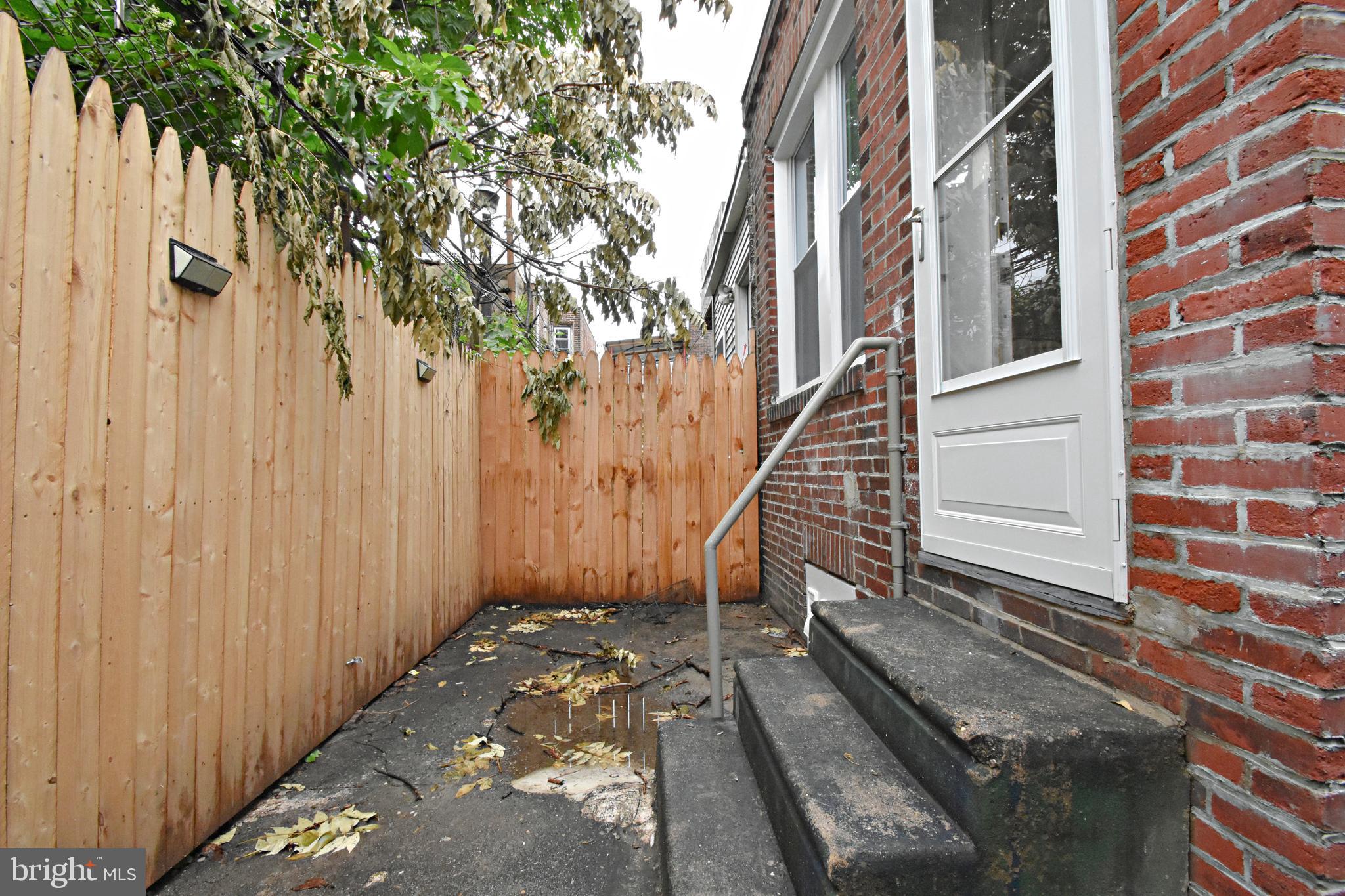 PORT RICHMOND - Residential