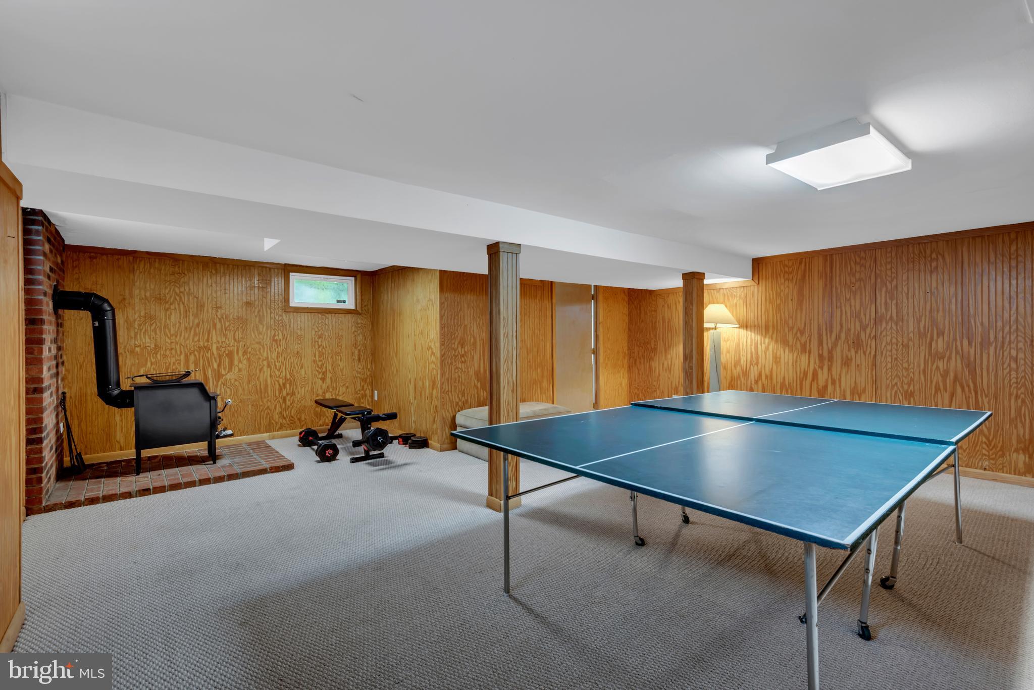 ADMIRAL HEIGHTS - Residential Lease