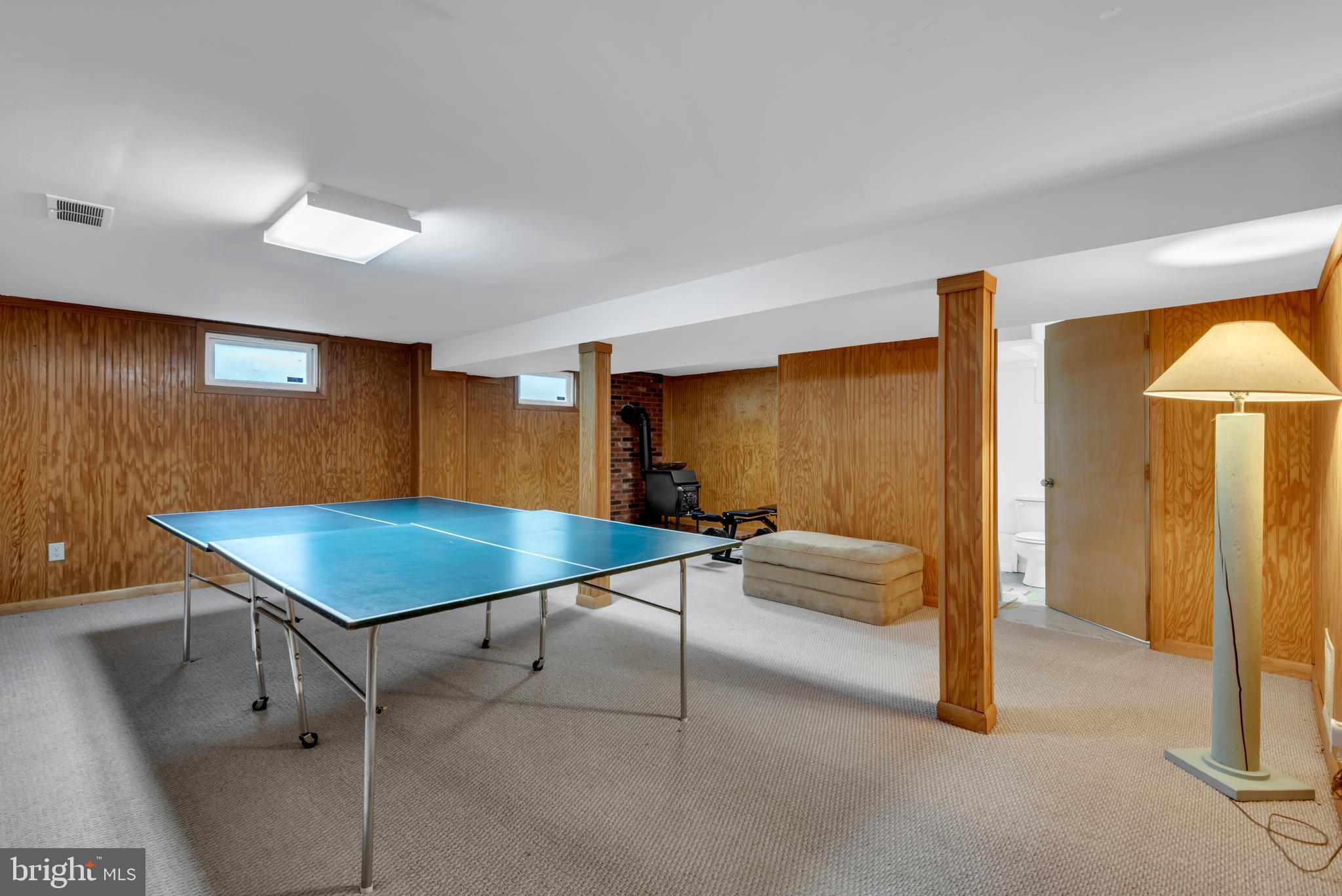 ADMIRAL HEIGHTS - Residential Lease