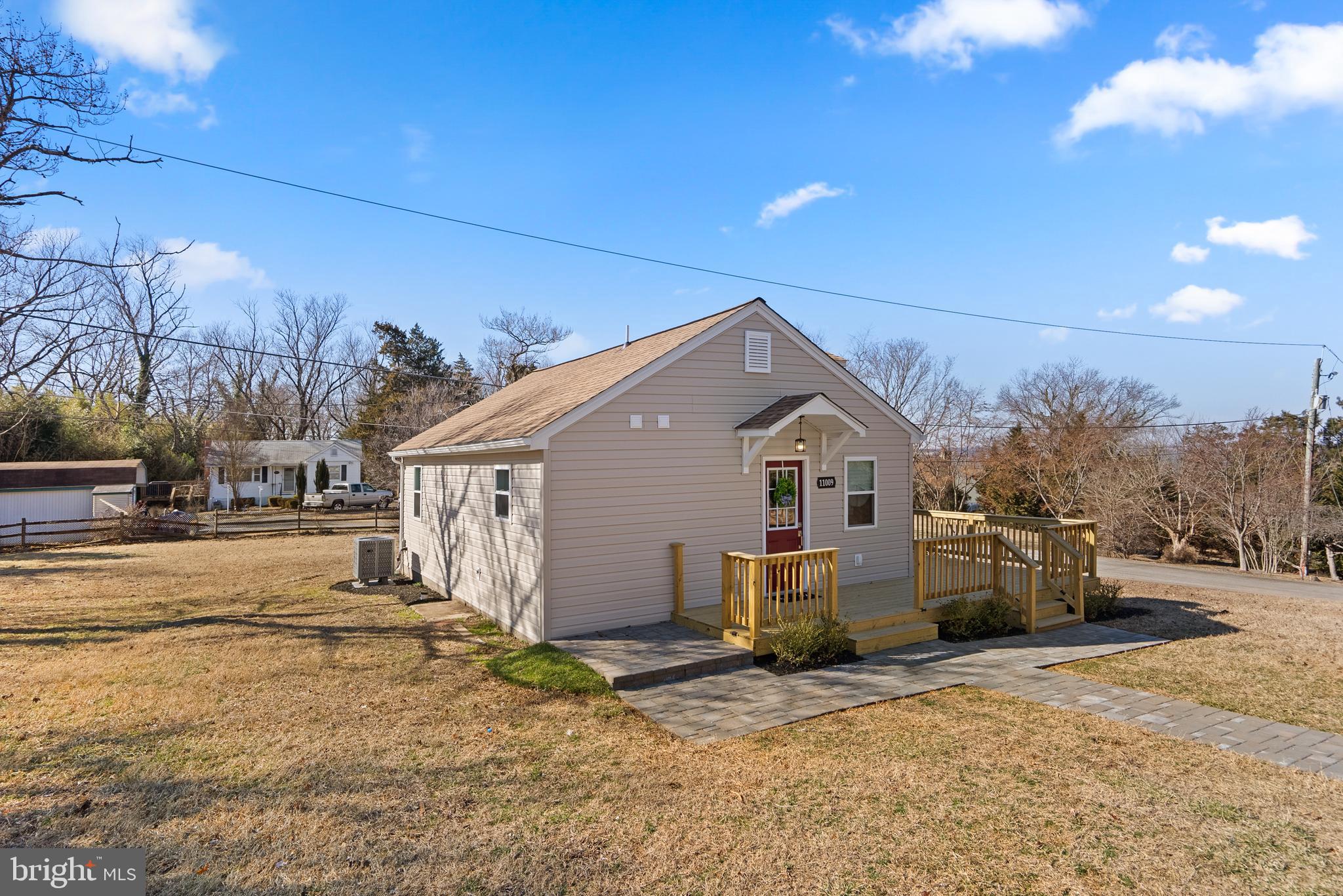 FORT WASHINGTON - Residential