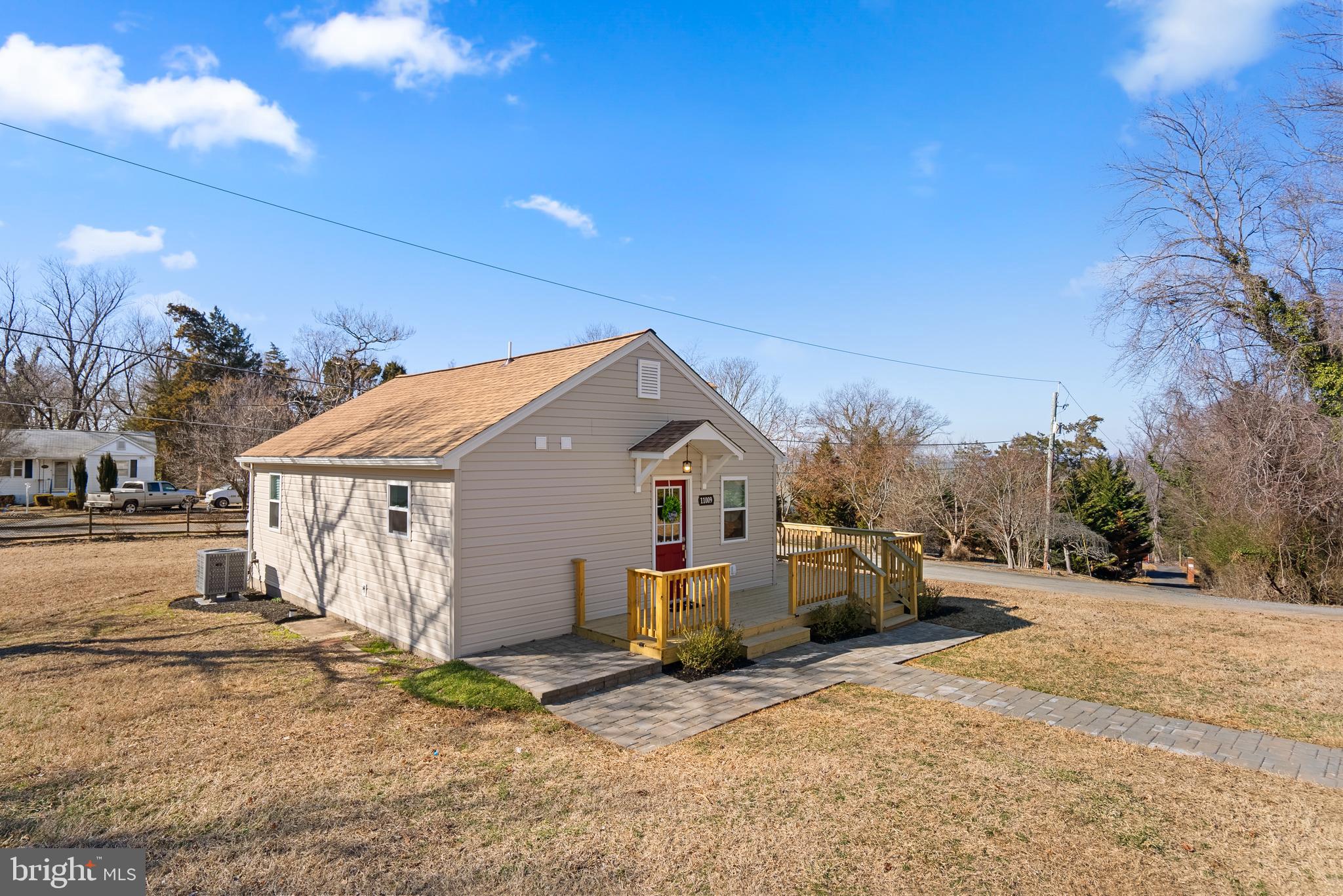 FORT WASHINGTON - Residential