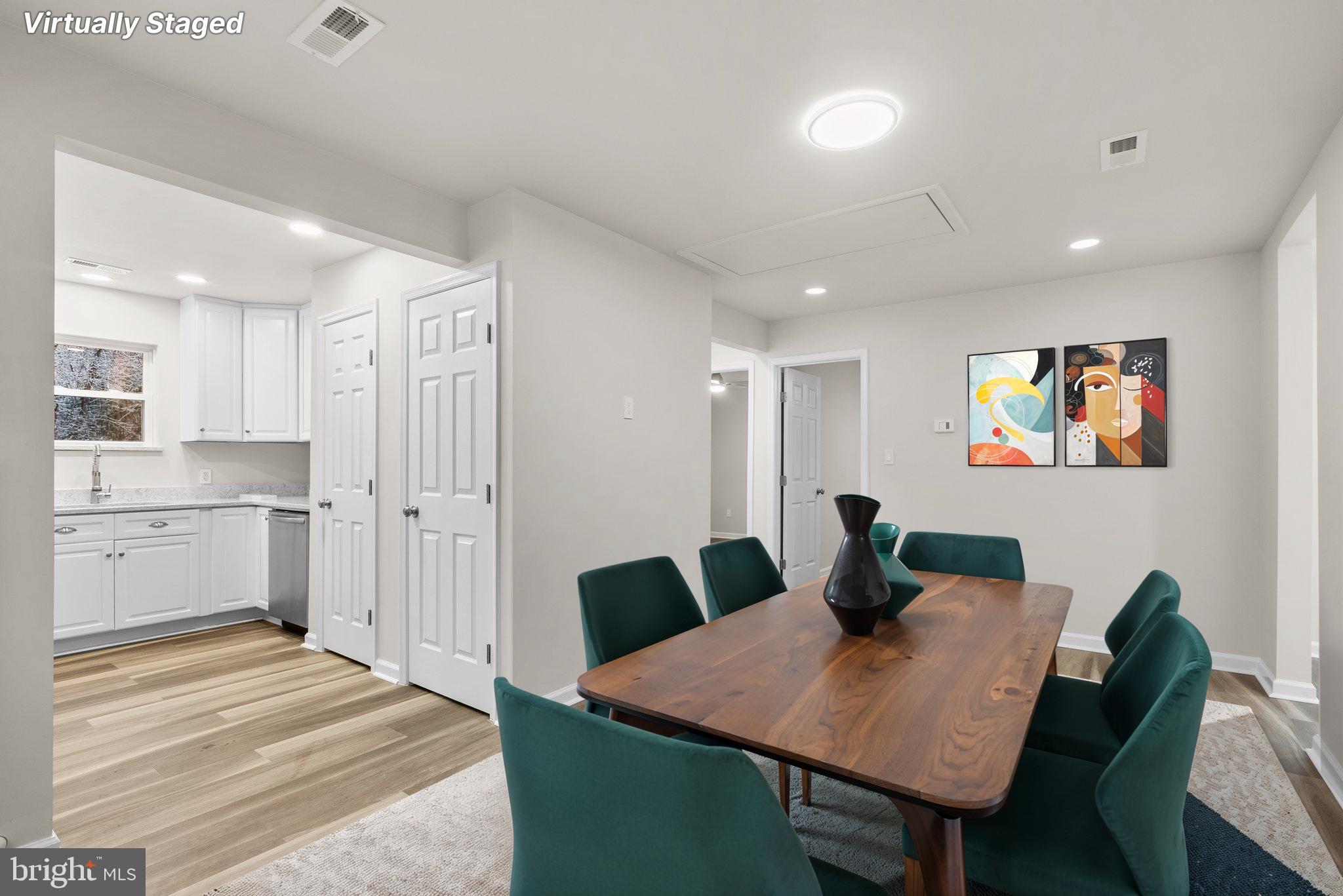 FORT WASHINGTON - Residential