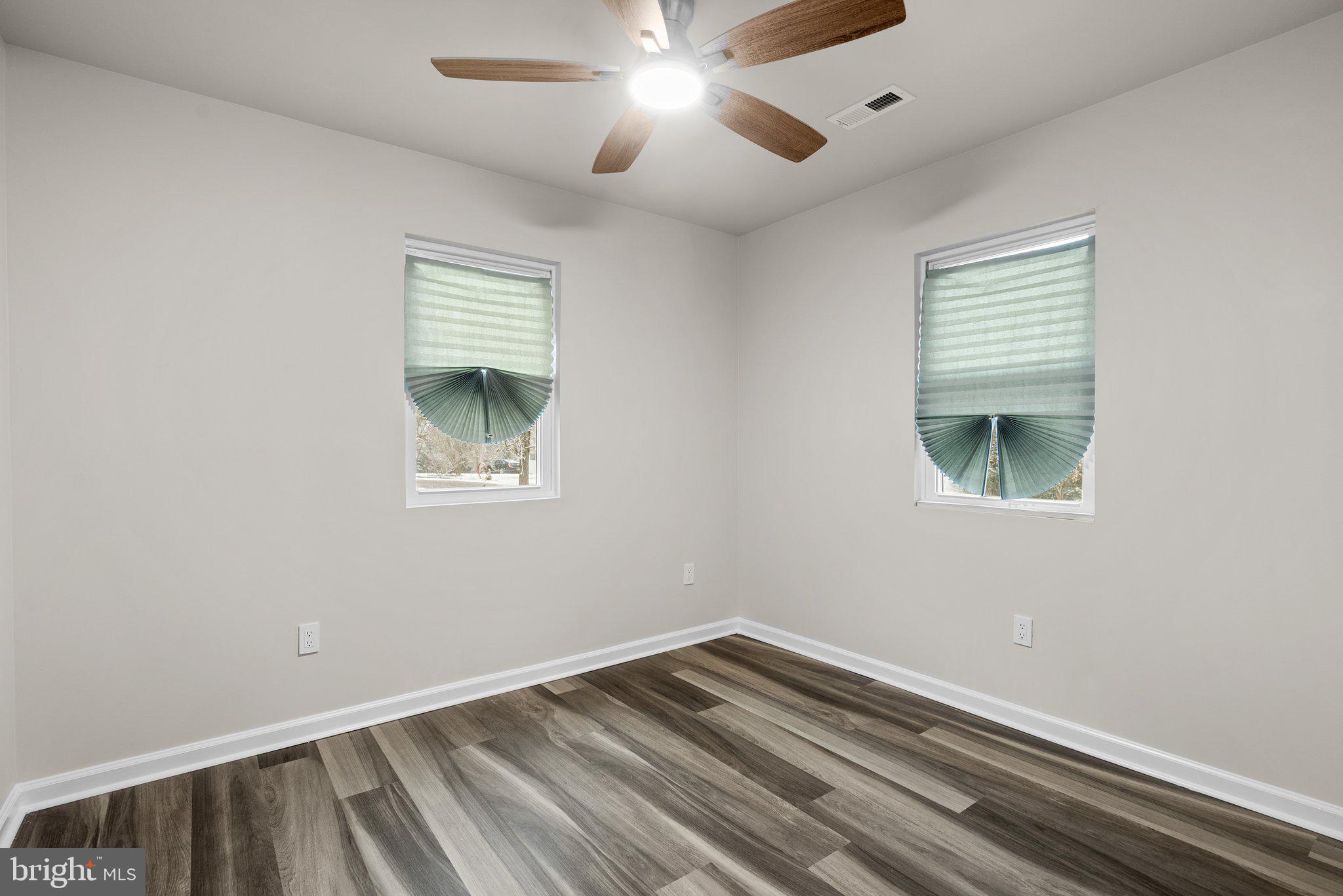 FORT WASHINGTON - Residential