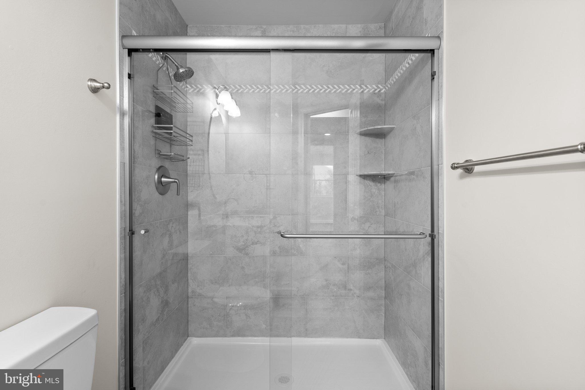 FORT WASHINGTON - Residential