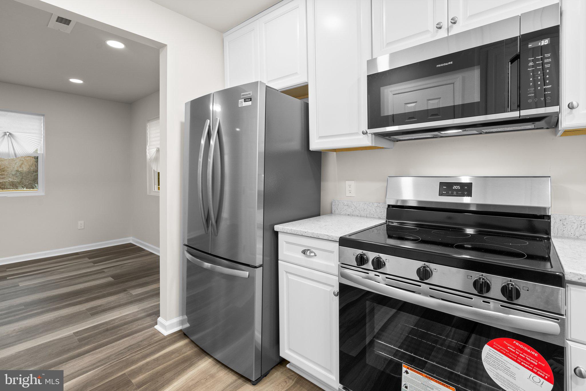 FORT WASHINGTON - Residential