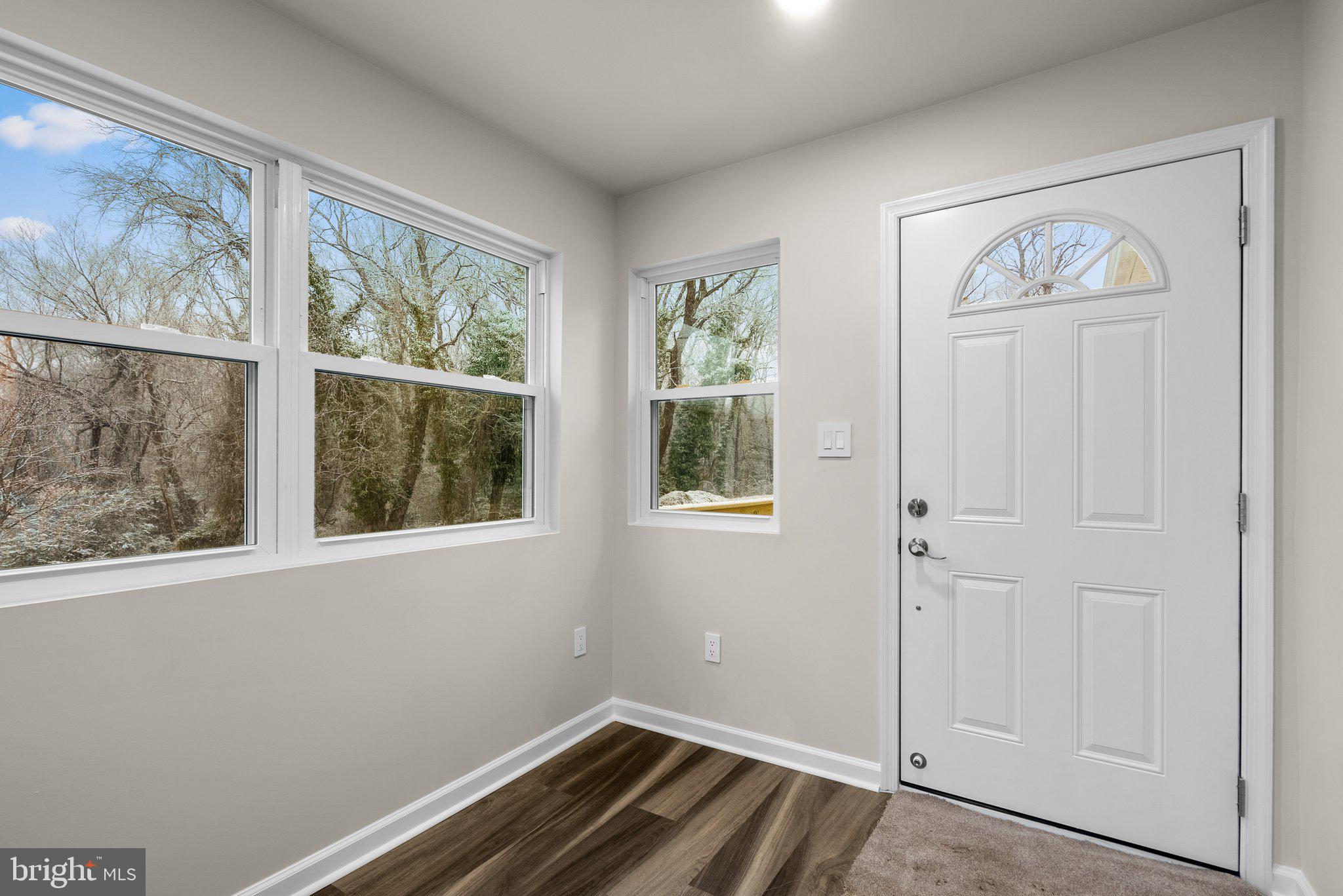 FORT WASHINGTON - Residential