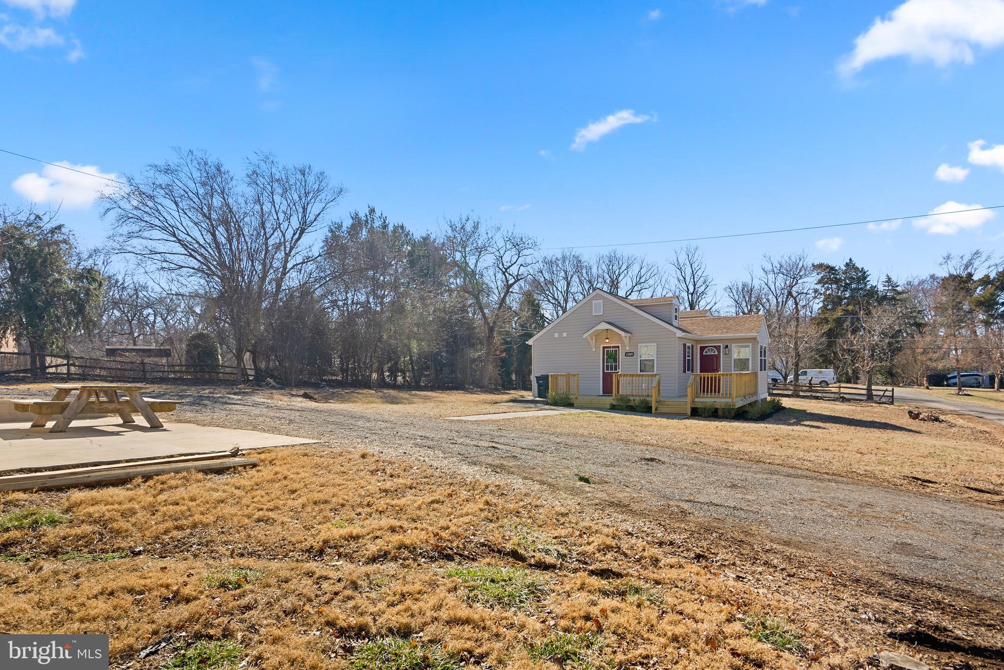 FORT WASHINGTON - Residential