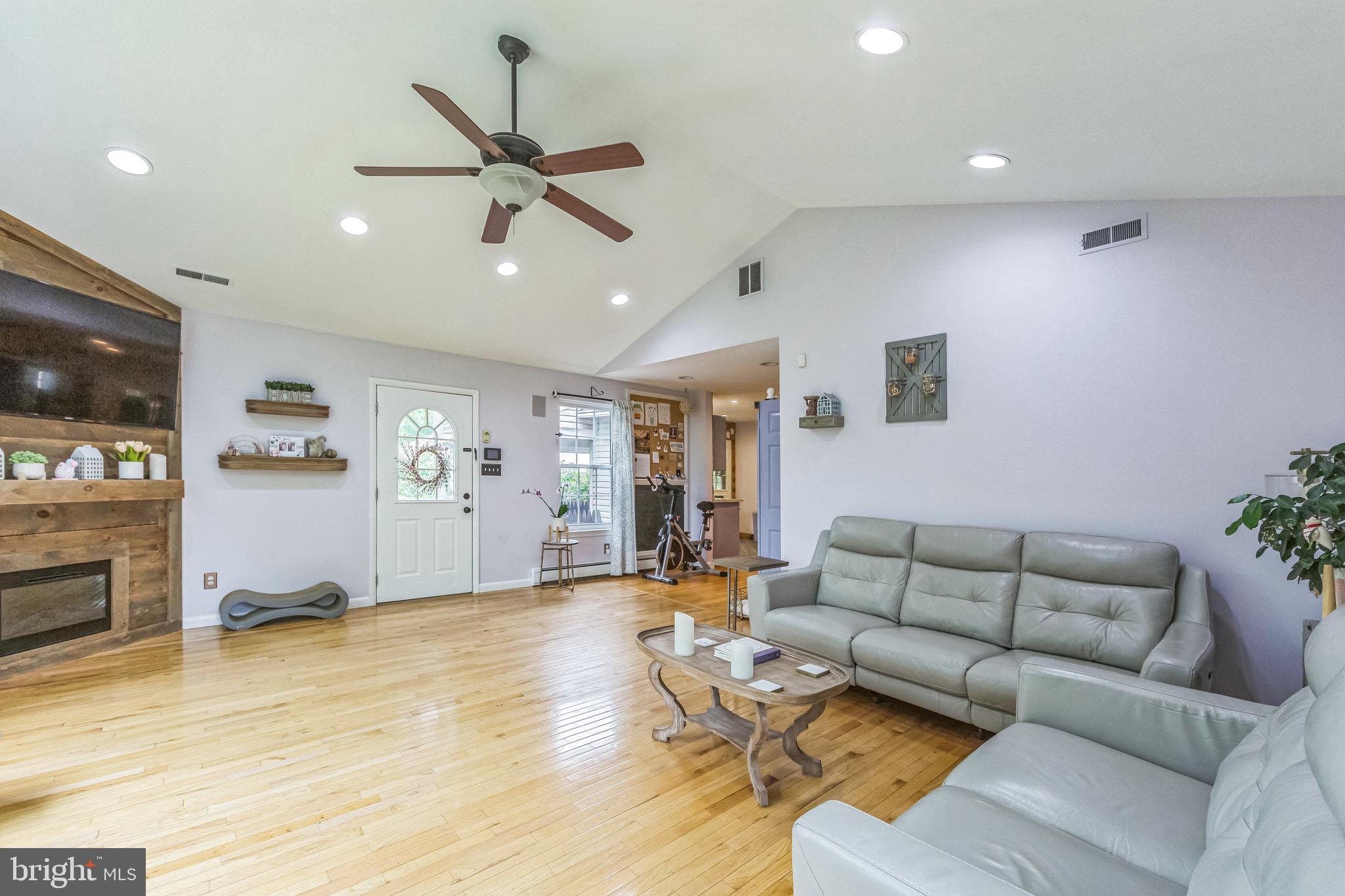 449 PRINCETON AVENUE