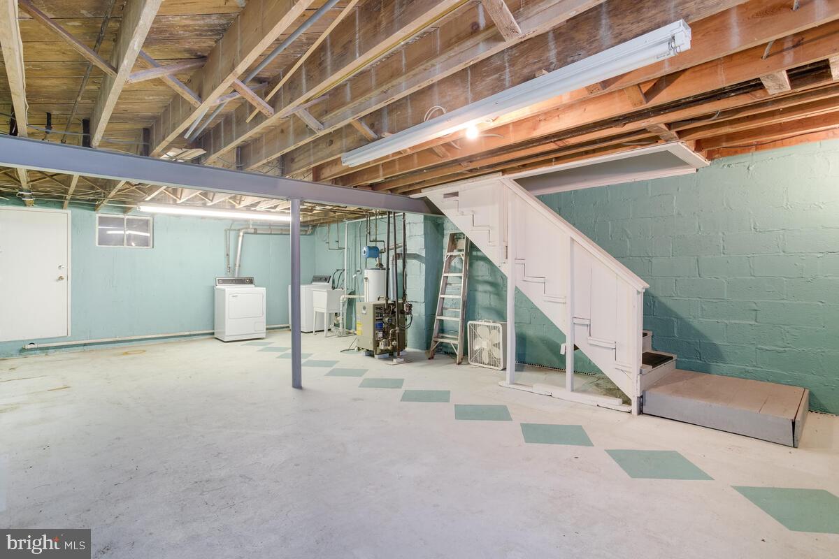 RIDGELEIGH - Residential