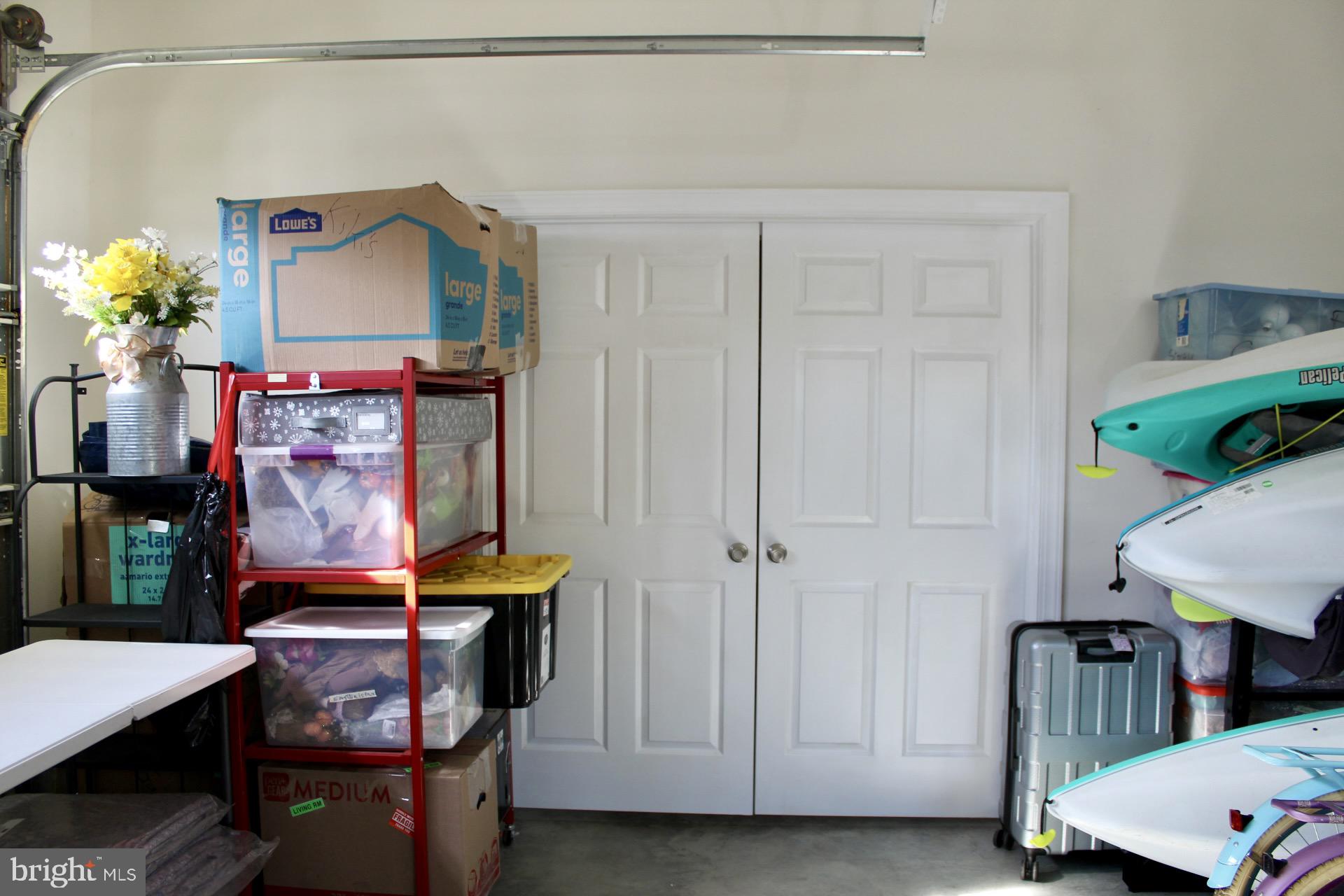 EASTON VILLAGE - Residential