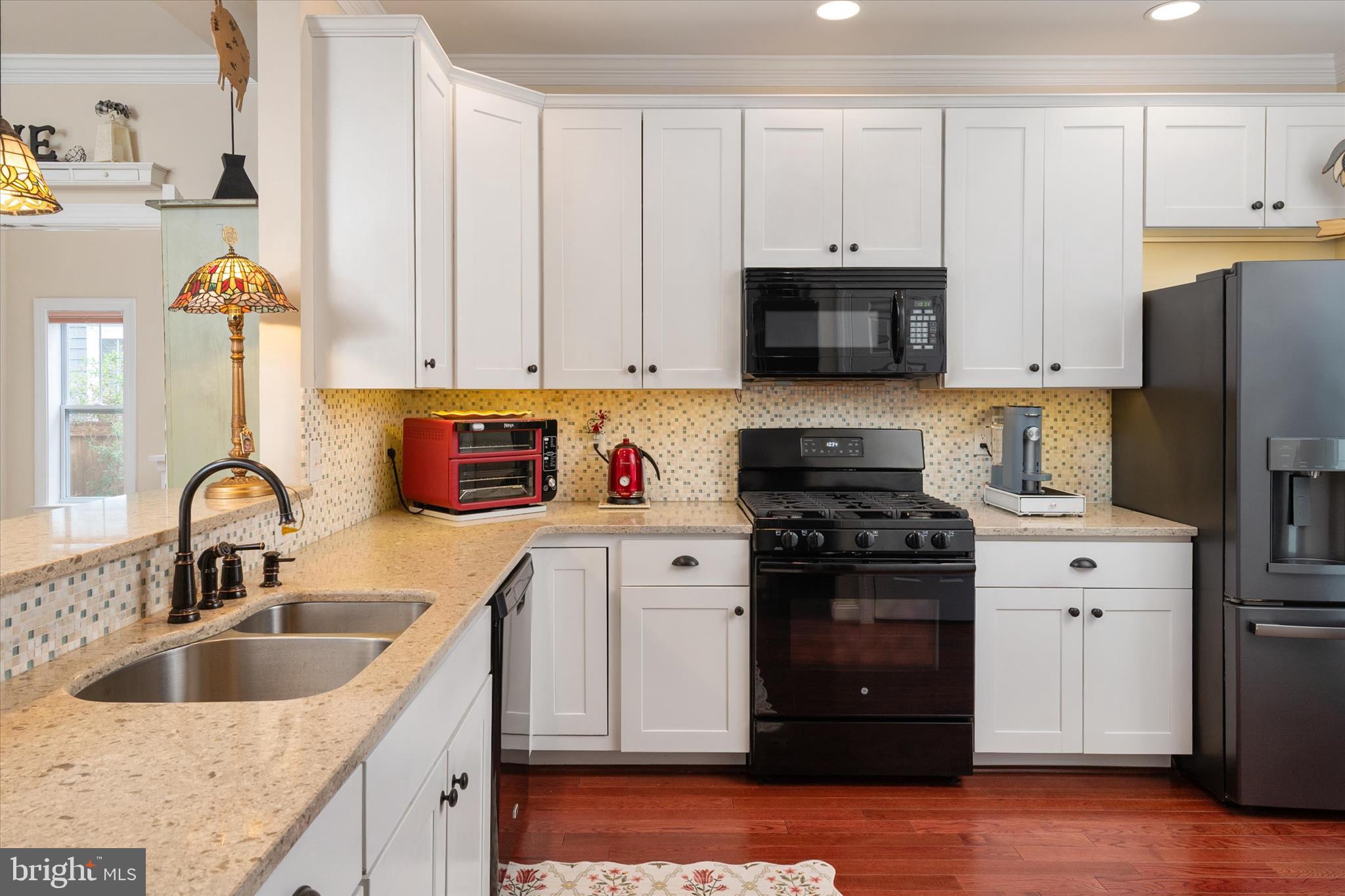 EASTON VILLAGE - Residential