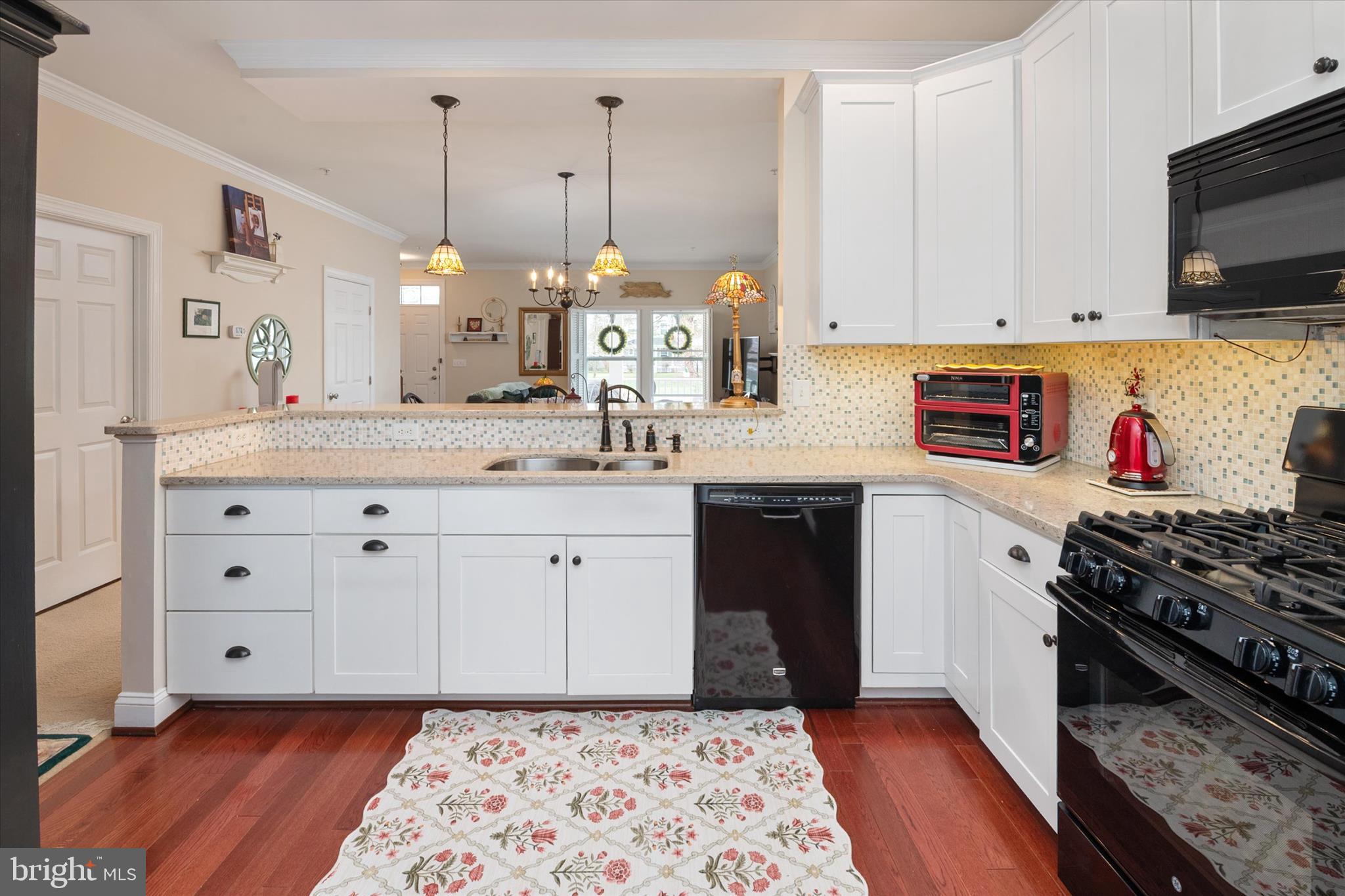 EASTON VILLAGE - Residential