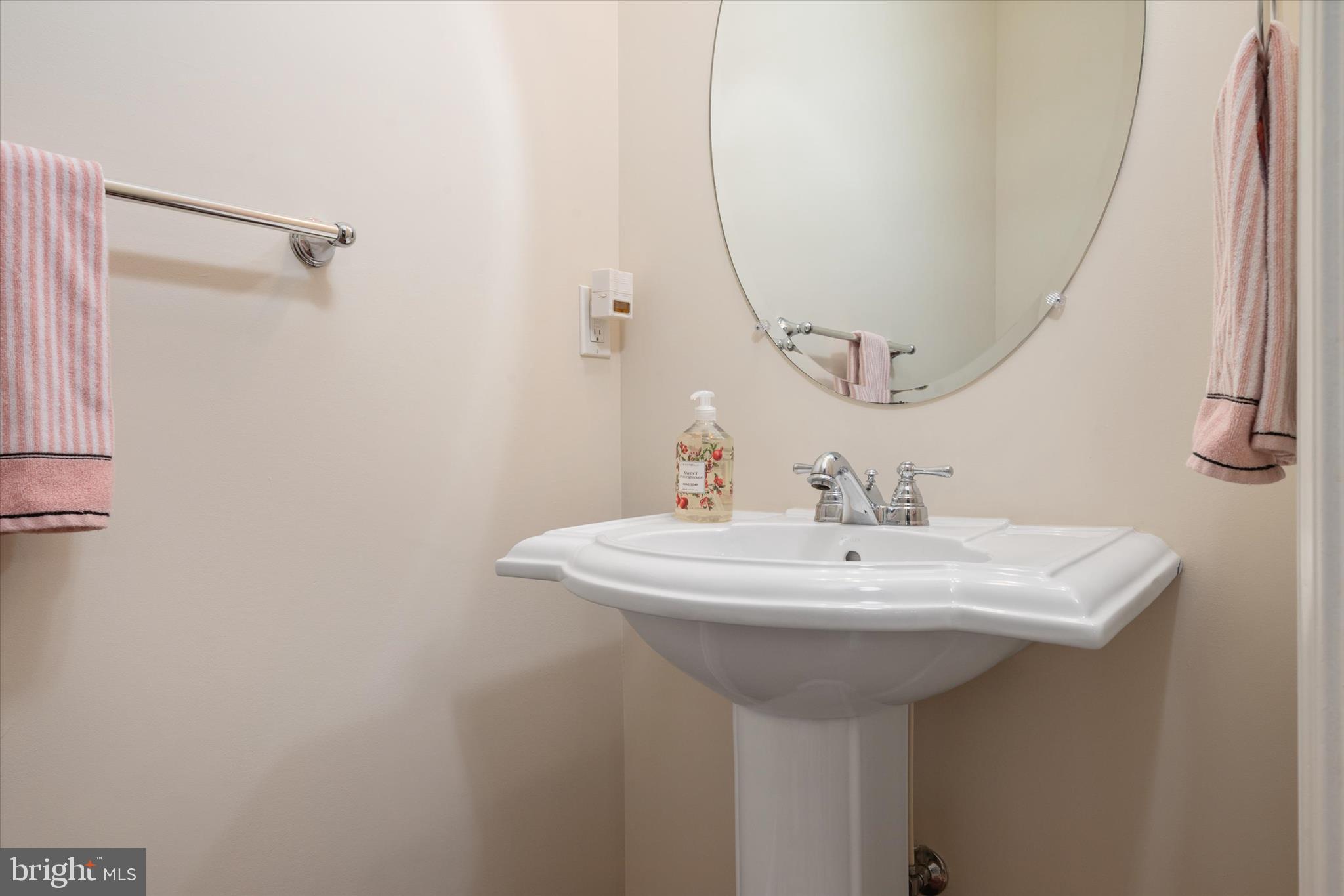 EASTON VILLAGE - Residential