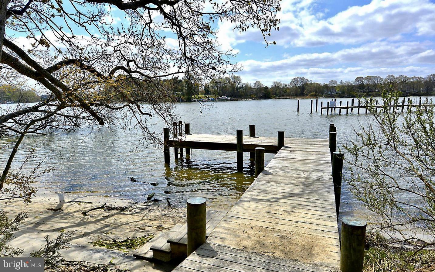 EASTON VILLAGE - Residential