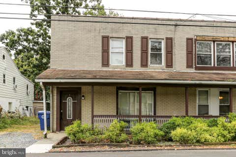 Condo For Rent - 212 Beaver Road #1<br/> HARRISBURG, PA 17112