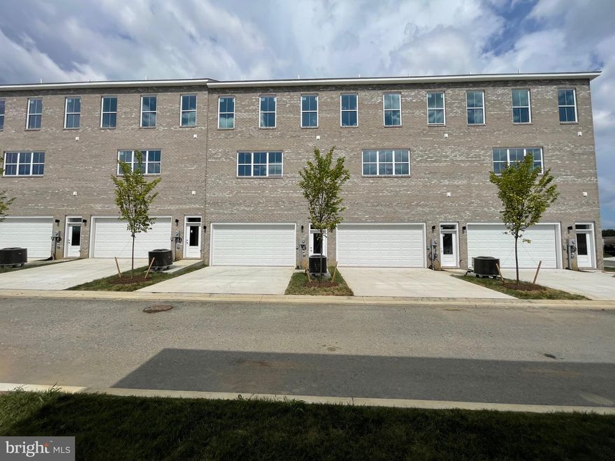 All brick 3 Bedroom, 3.5 bath, and 2 car garage (no need for storage units with all the extra space). First floor has 2 car garage, one bedroom and full bath. Second level has enormous family room with luxurious eat in kitchen, huge island, upgraded appliances, and walk in pantry. Dining area in between kitchen and family room for all your entertaining needs. Third level has two massive bedrooms each with walk in closet, private bath, and shared laundry. 

10 foot ceilings throughout the entire home that make this home feel huge! Large, oversized windows throughout provide plenty of sunshine. All window covers included.

Estimated Move In Date is July 1, 2023. Minimum requirements are 600 Credit Score and Income 3x the rent. Application fee is $50 per person.