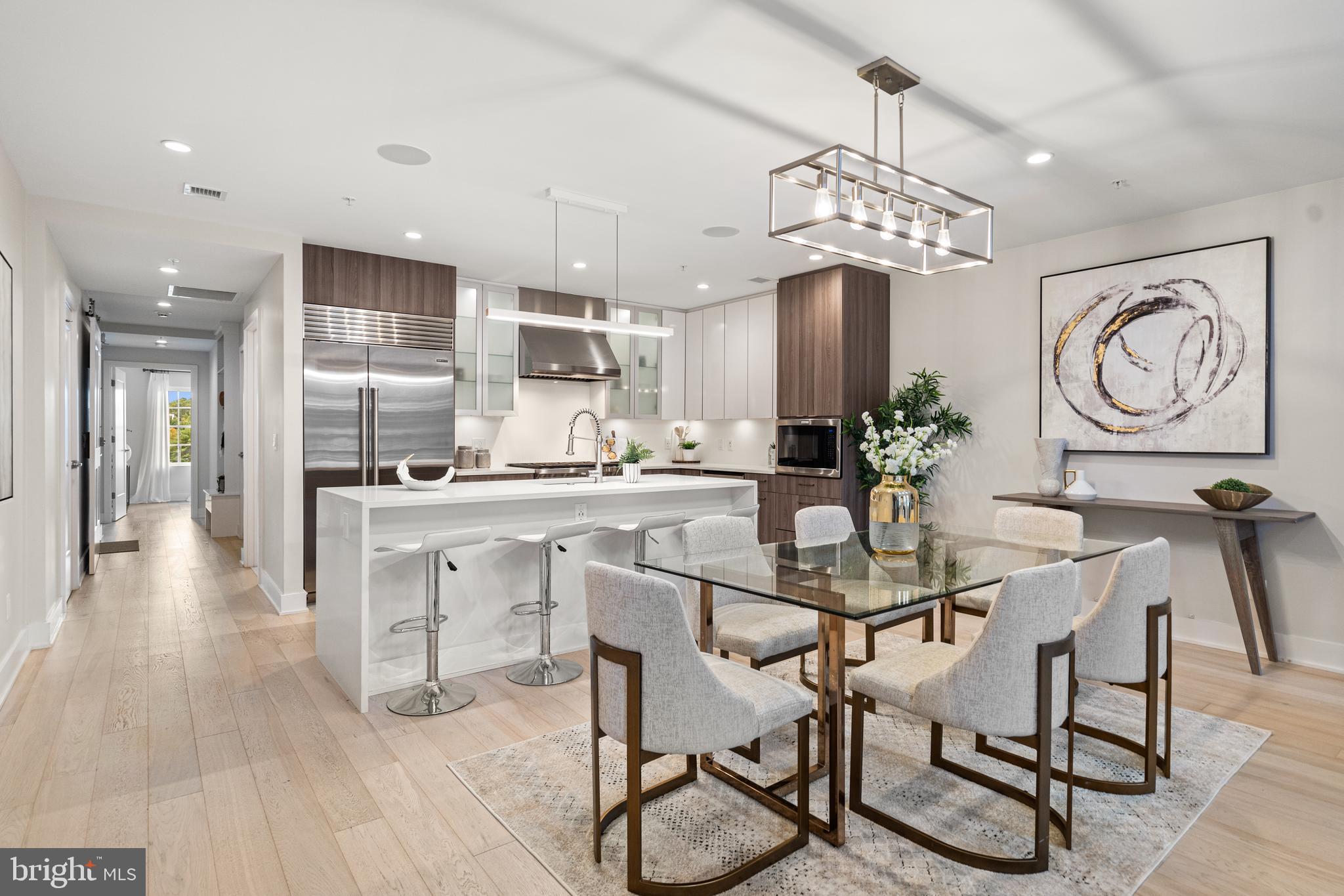 ARLINGTON - Residential