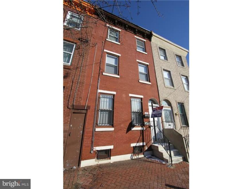Here's your chance to own a HUGE four bedroom home in up-and-coming Old Kensington. The 19122 zipcode has tremendous growth and development happening. Property is on a wide block which makes making a breeze and is a super quick commute to Northern Liberties or Center City. First floor is modern, open living and dining room space. Kitchen has been updated with newer cabinets and countertops. Rear yard off the kitchen is nice size for summer bbq and/or pets. Upstairs has four very spacious bedrooms with ample closet space along with updated full bath. Full basement is huge - great for storage and laundry. Available immediately ! Make your appointment today !