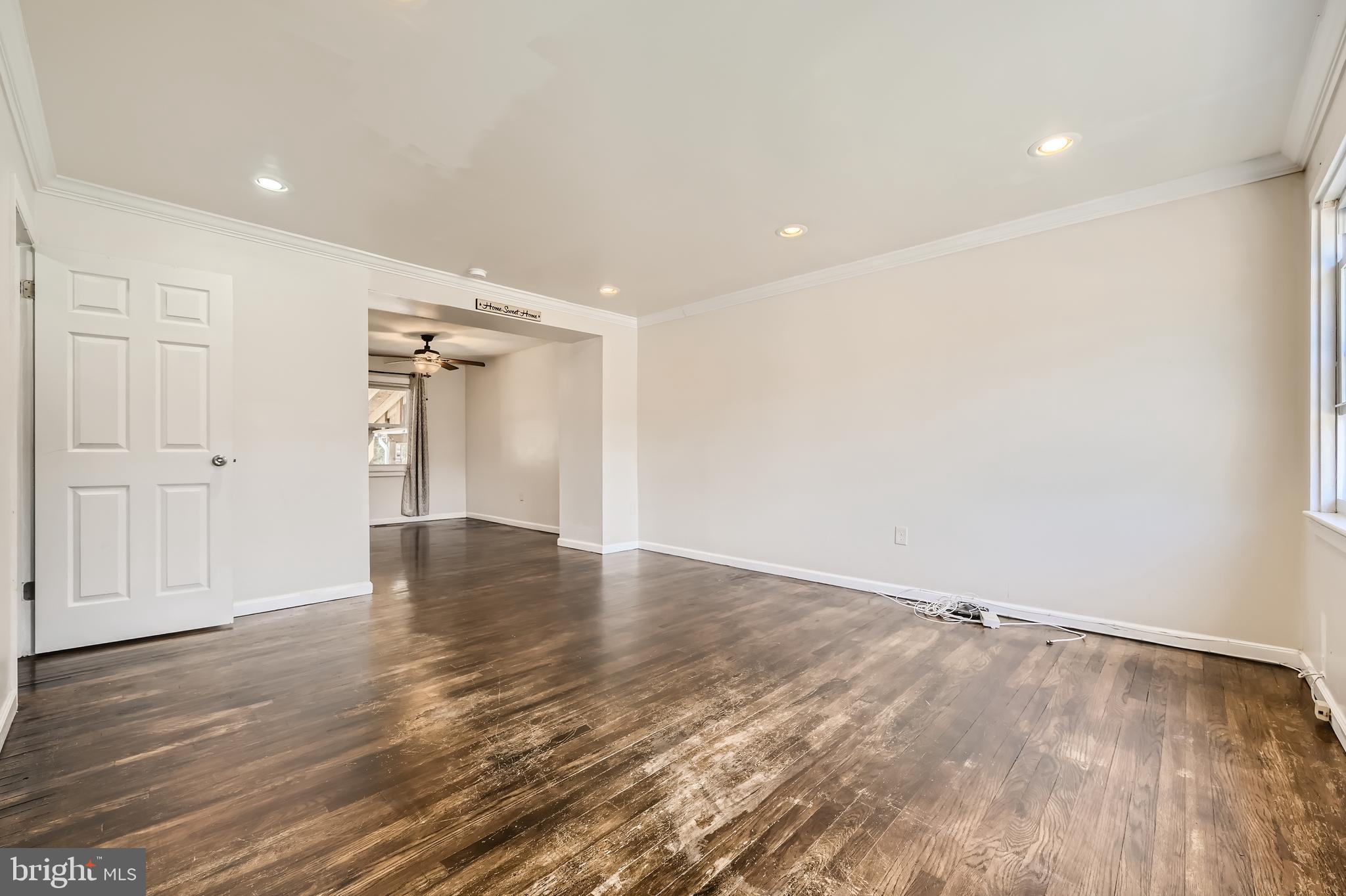 COUNTRY RIDGE - Residential