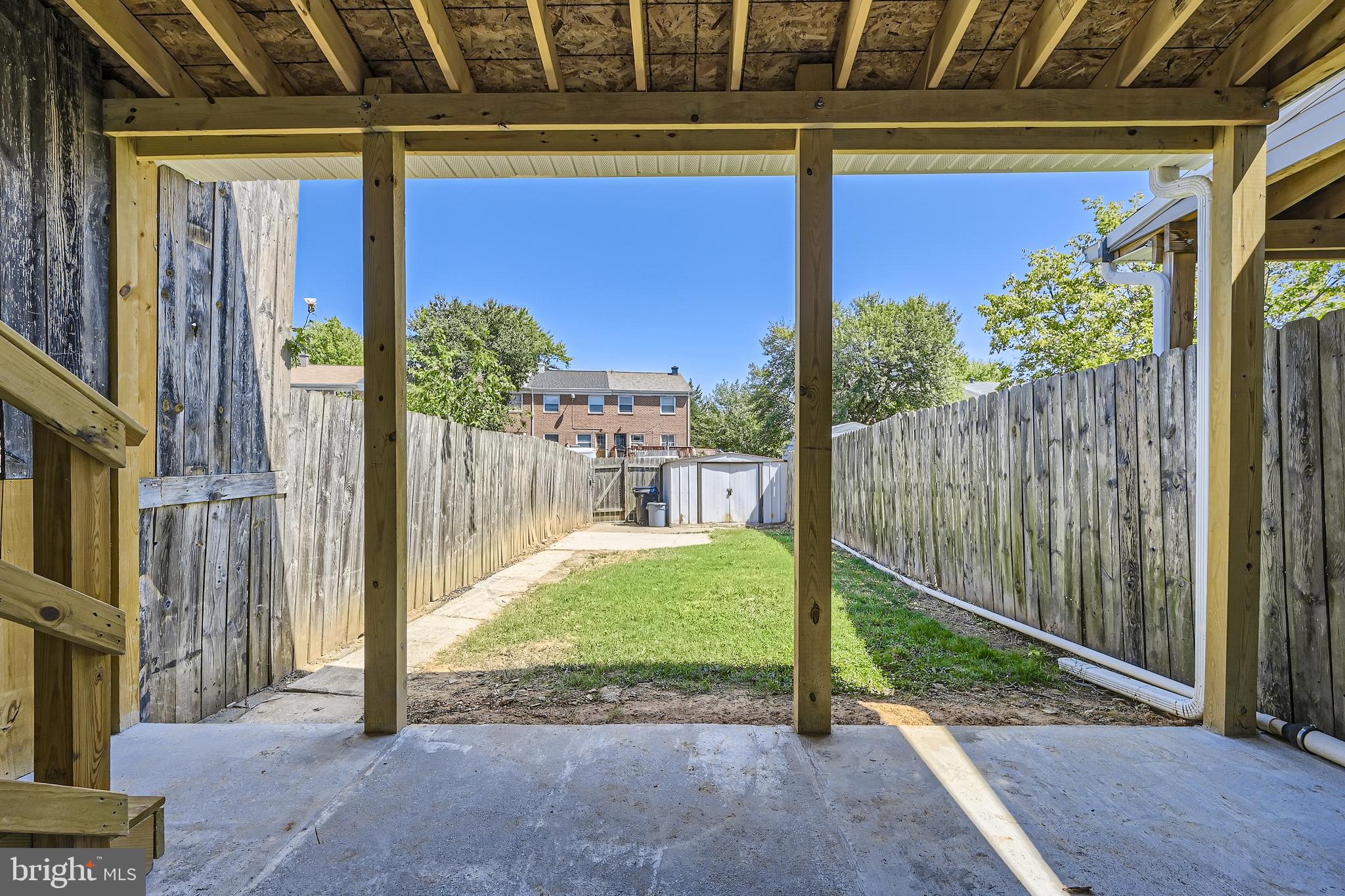 COUNTRY RIDGE - Residential