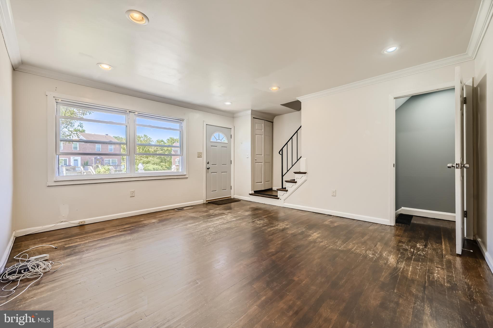 COUNTRY RIDGE - Residential