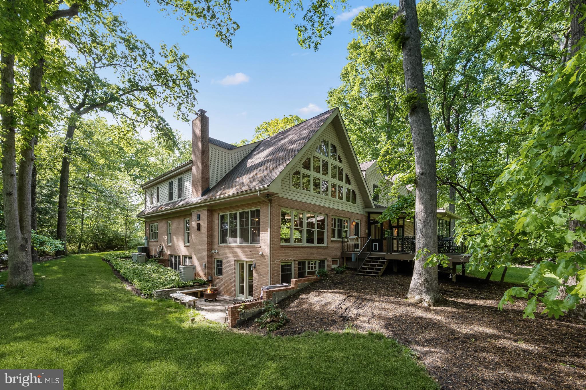 QUAINT ACRES - Residential
