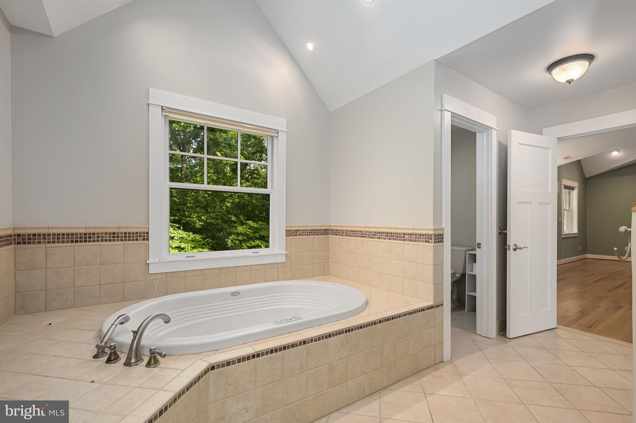 QUAINT ACRES - Residential