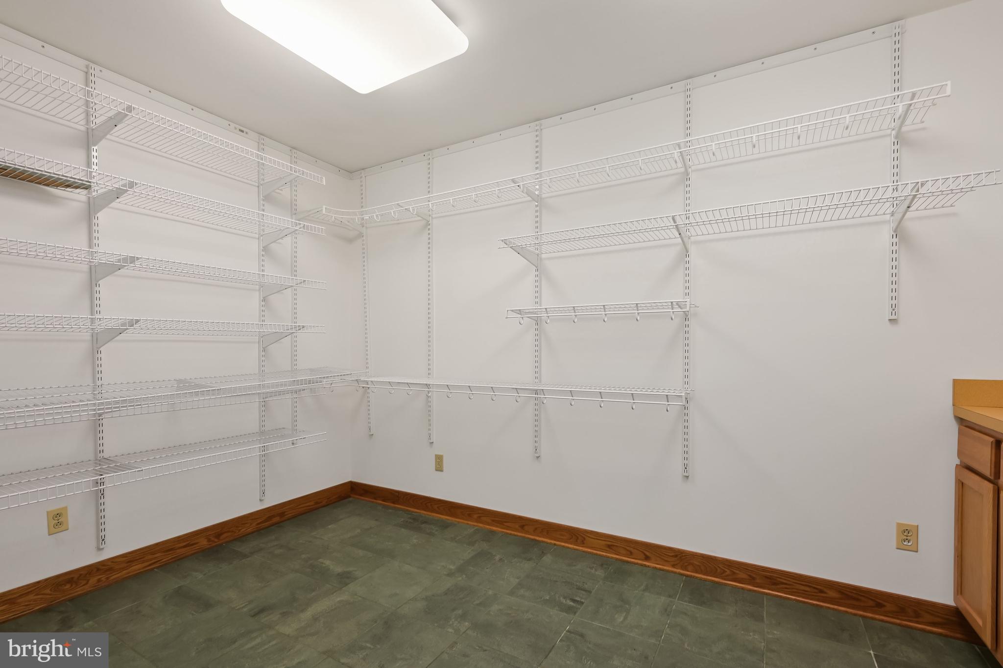 QUAINT ACRES - Residential