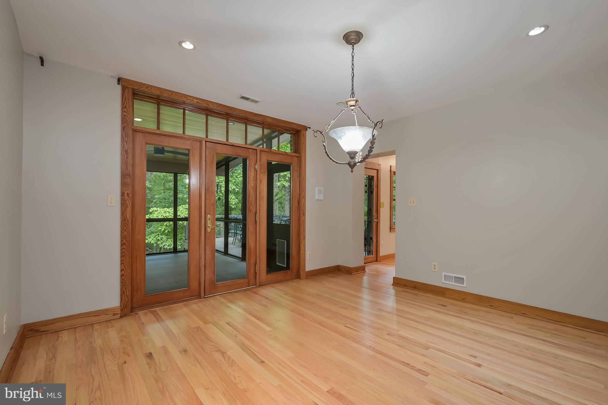 QUAINT ACRES - Residential