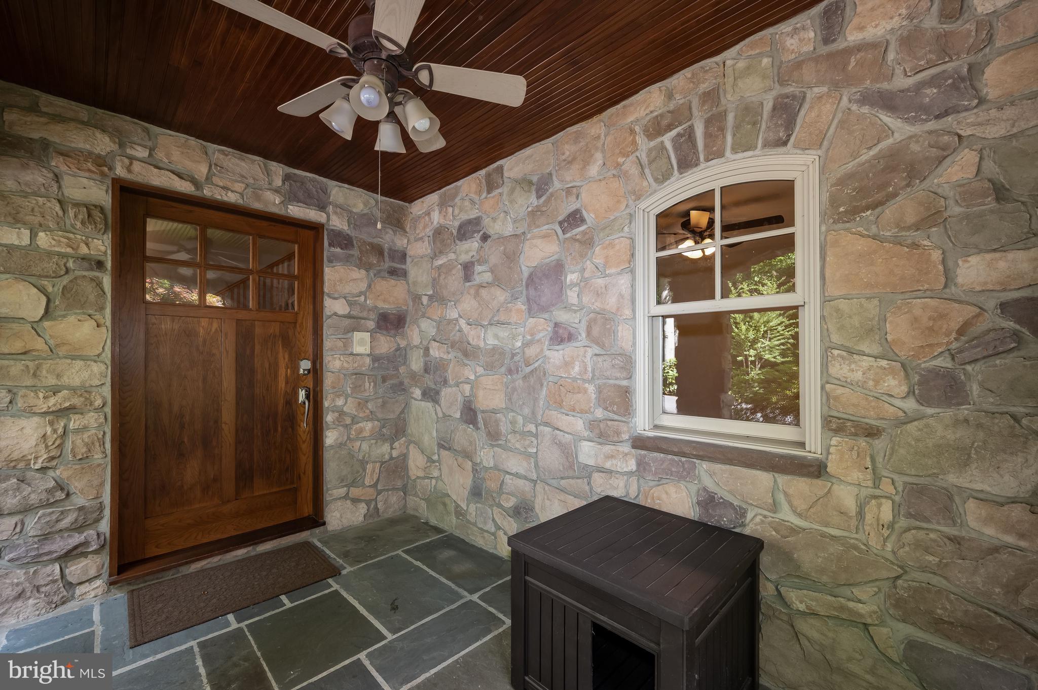 QUAINT ACRES - Residential