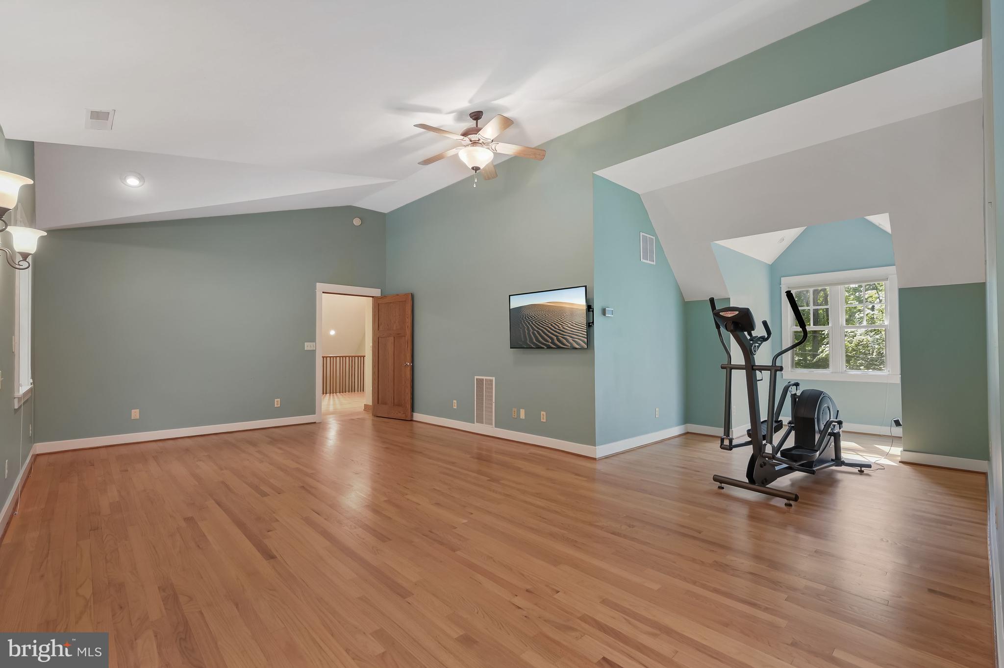 QUAINT ACRES - Residential