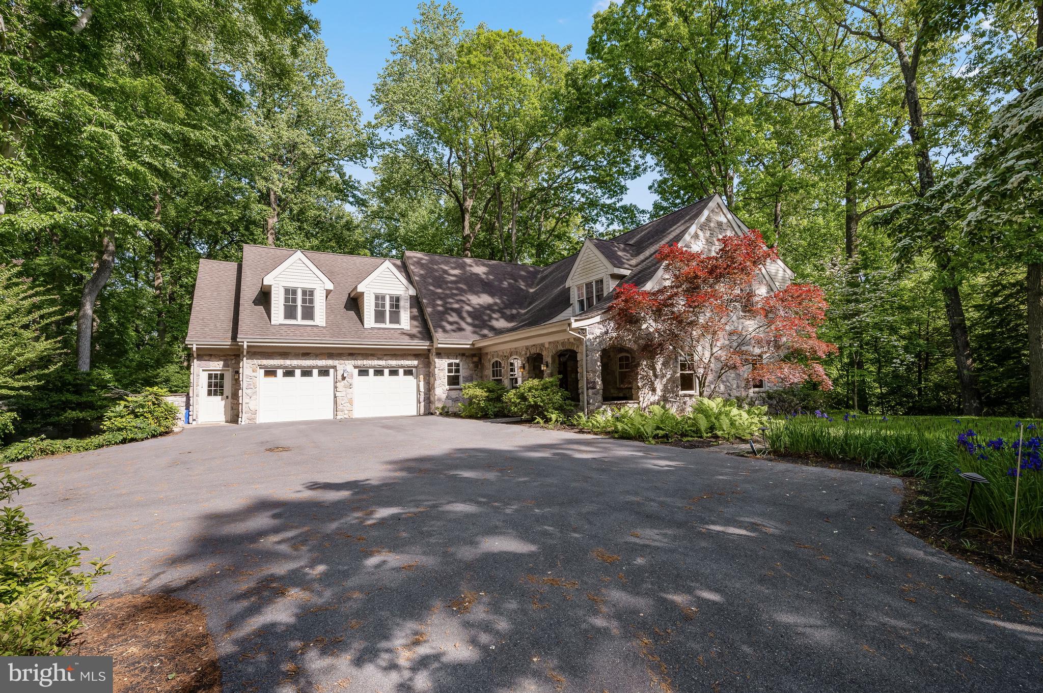 QUAINT ACRES - Residential