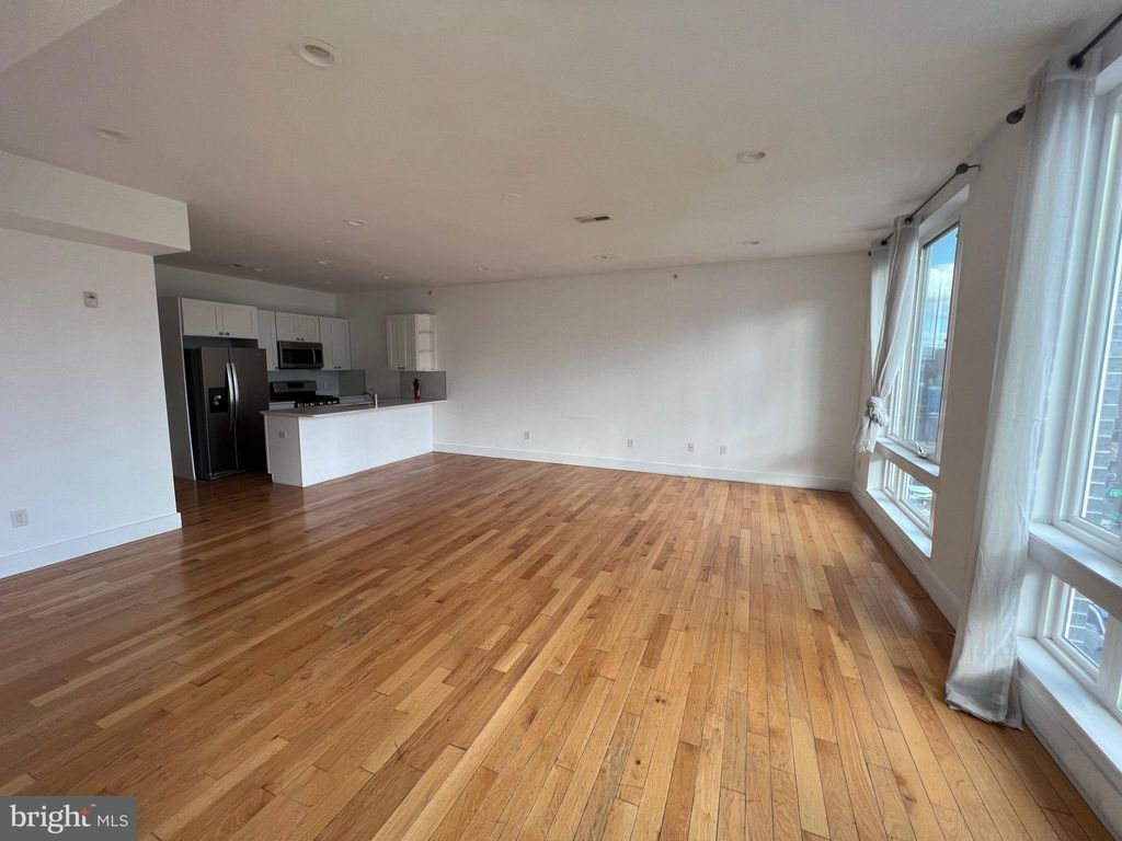 Photo of 1509 - 11 Parrish Street #3, PHILADELPHIA, PA 19130 (MLS # PAPH2590256)