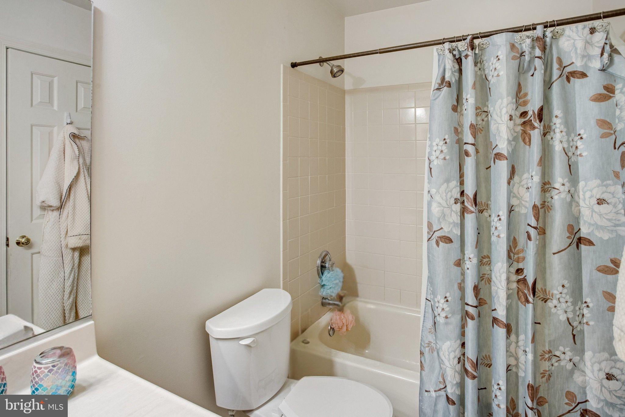 SMOKETREE - Residential